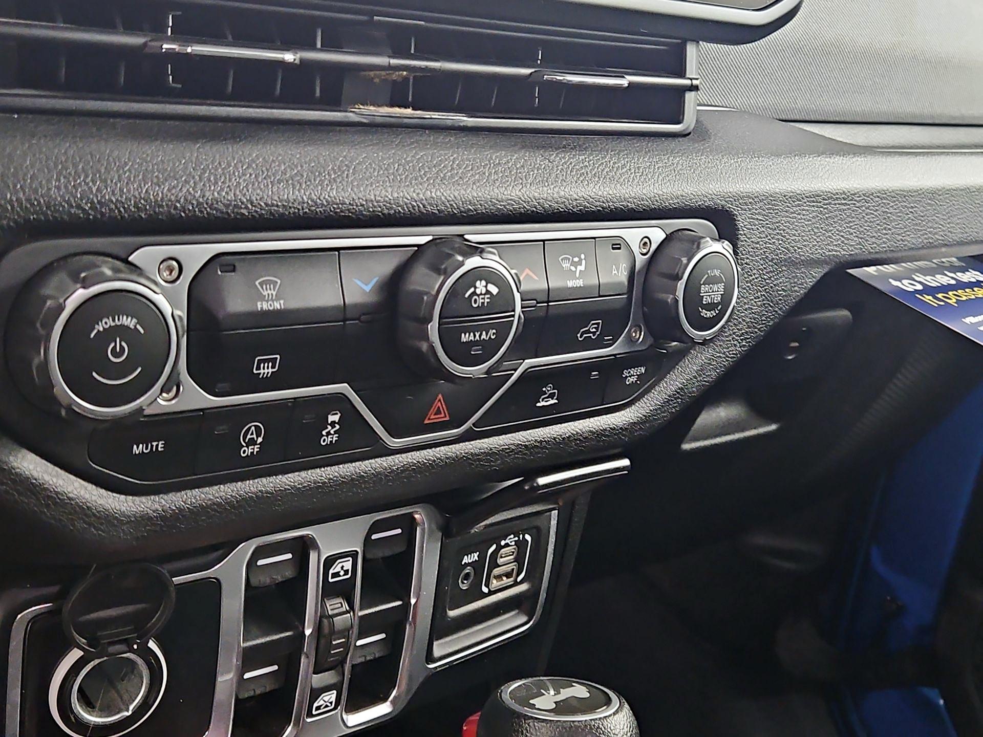 Thumbnail: 2024 Jeep Wrangler - 16