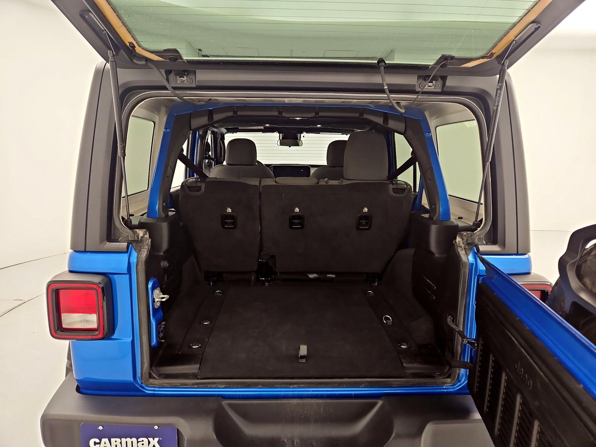 Thumbnail: 2024 Jeep Wrangler - 20