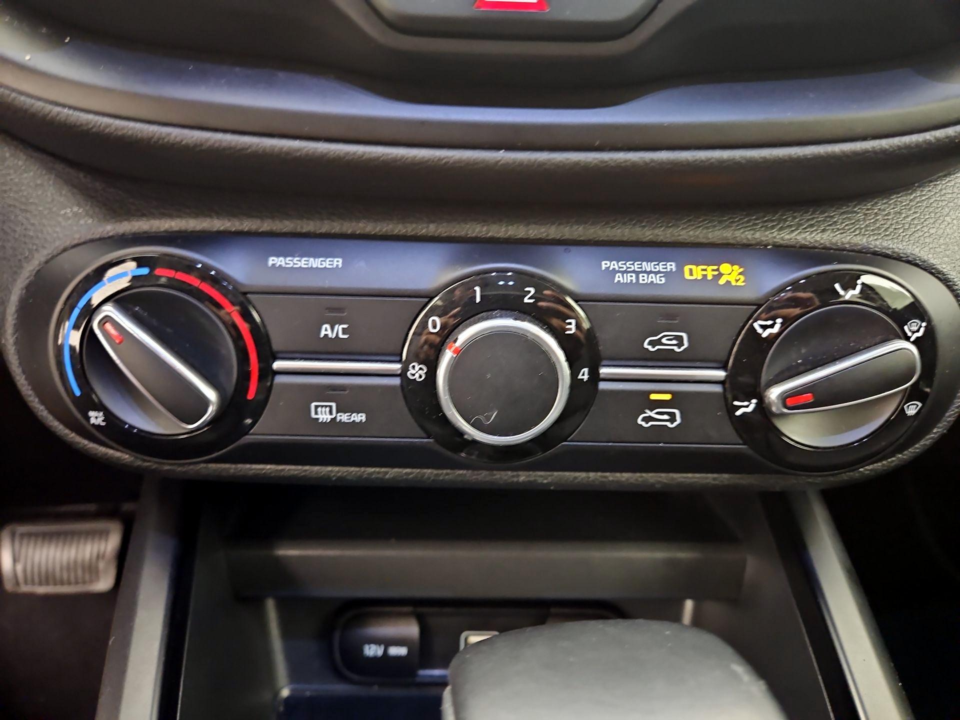 Thumbnail: 2021 Kia Soul - 16