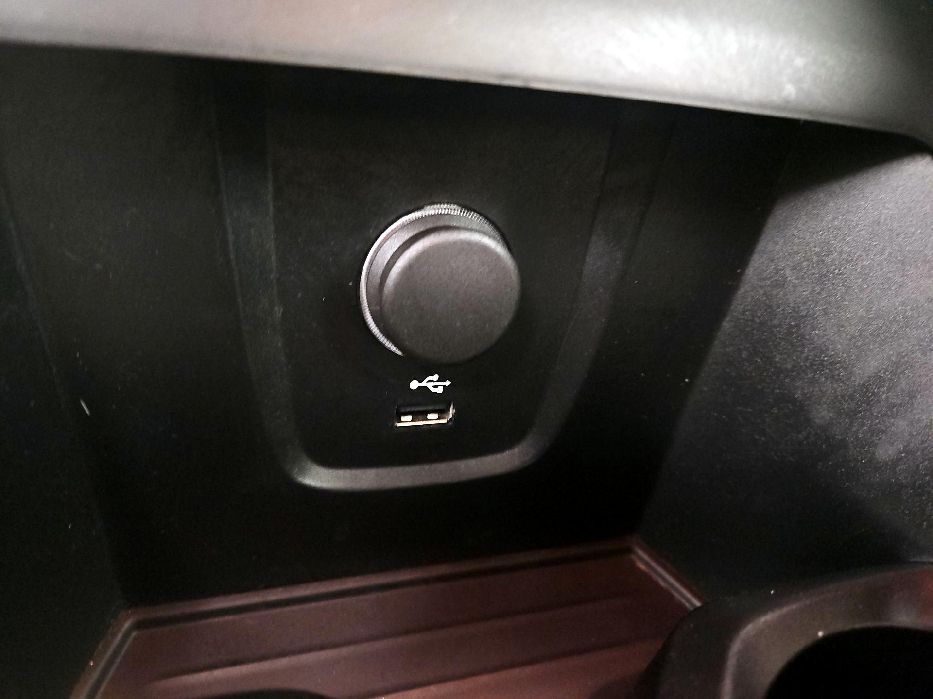 Thumbnail: 2022 BMW X1 - 19