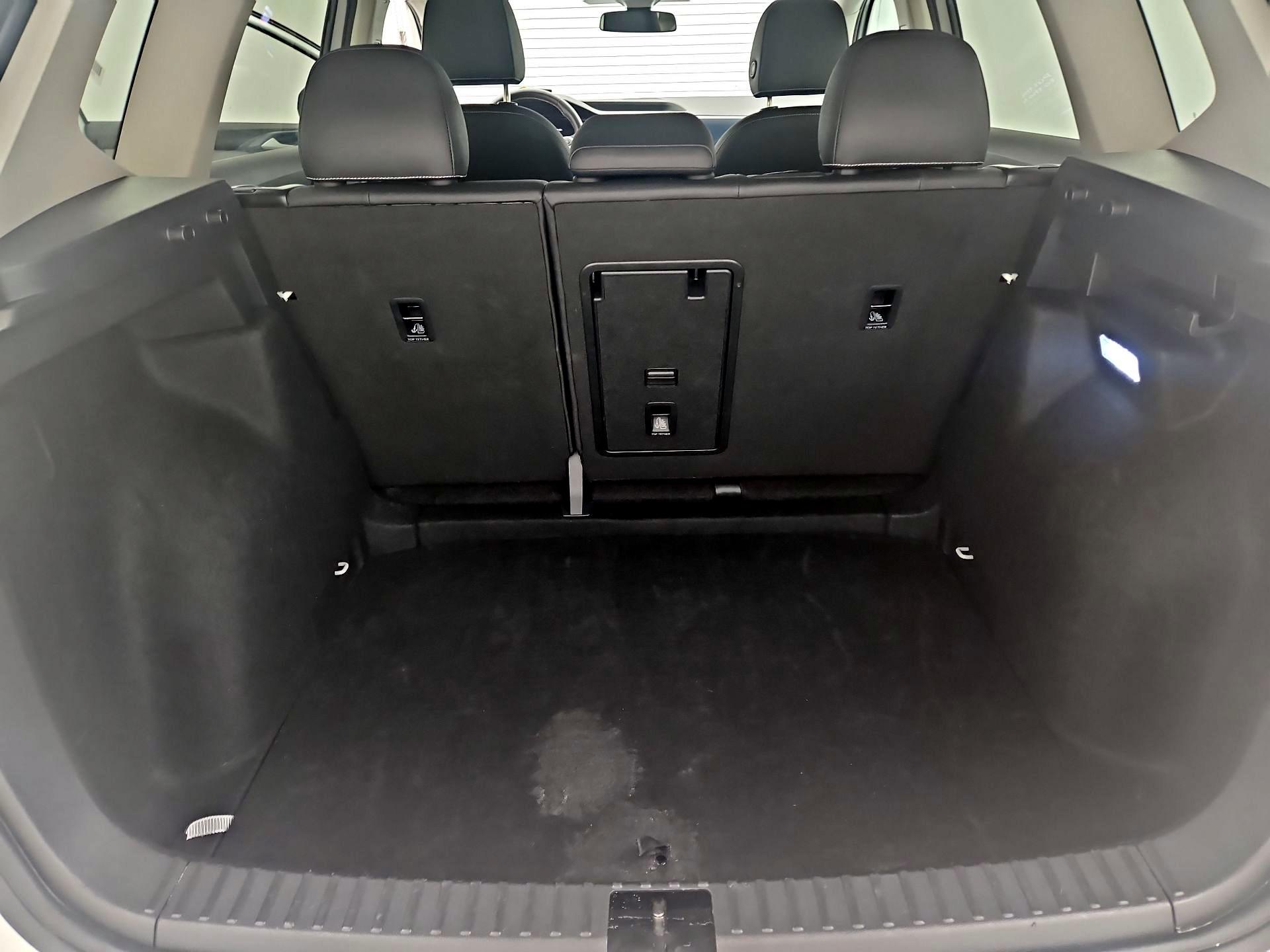 Thumbnail: 2024 Volkswagen Taos - 20