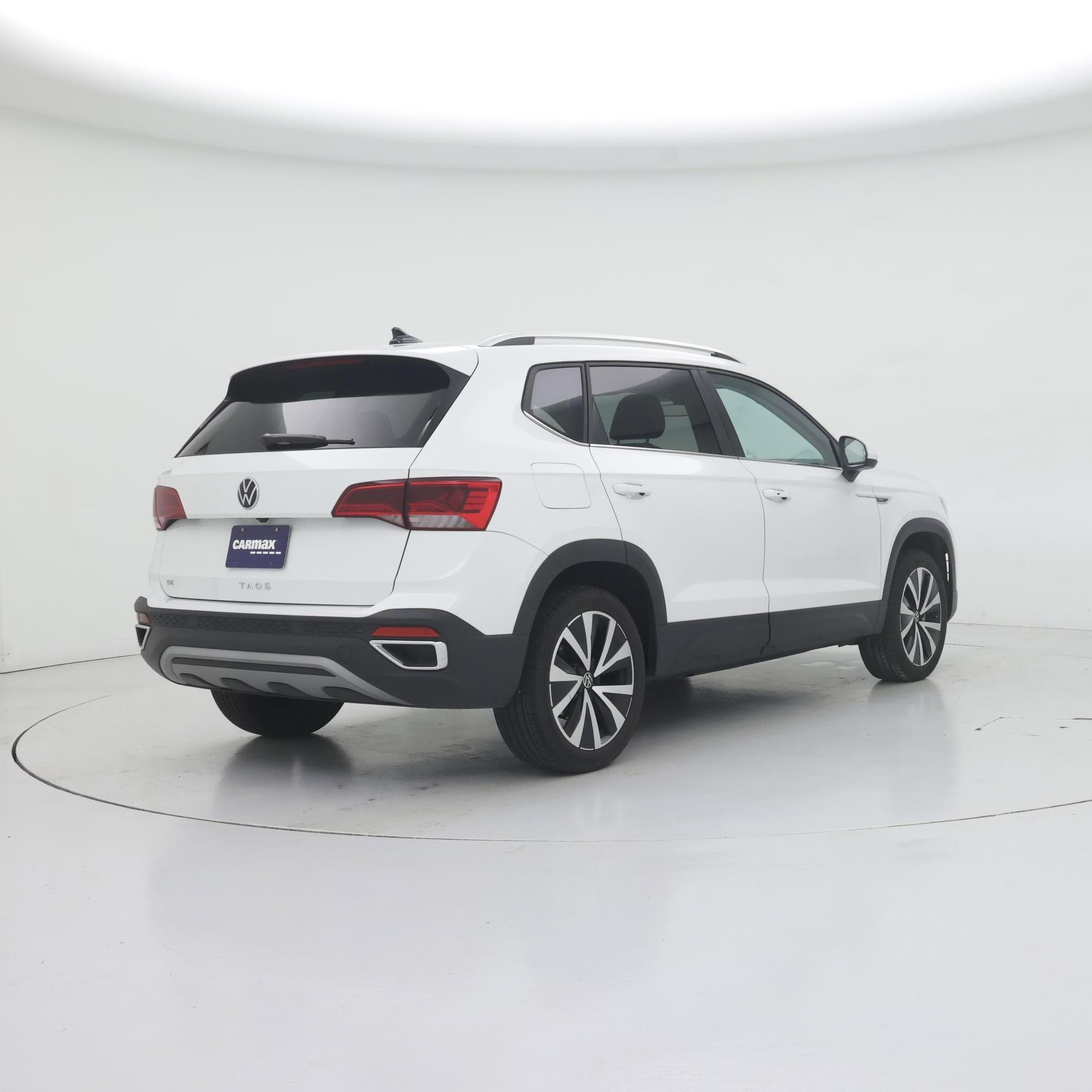 Thumbnail: 2024 Volkswagen Taos - 8