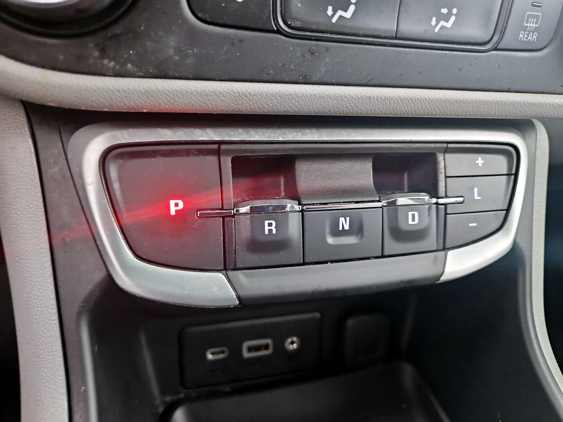 Thumbnail: 2024 GMC Terrain - 17