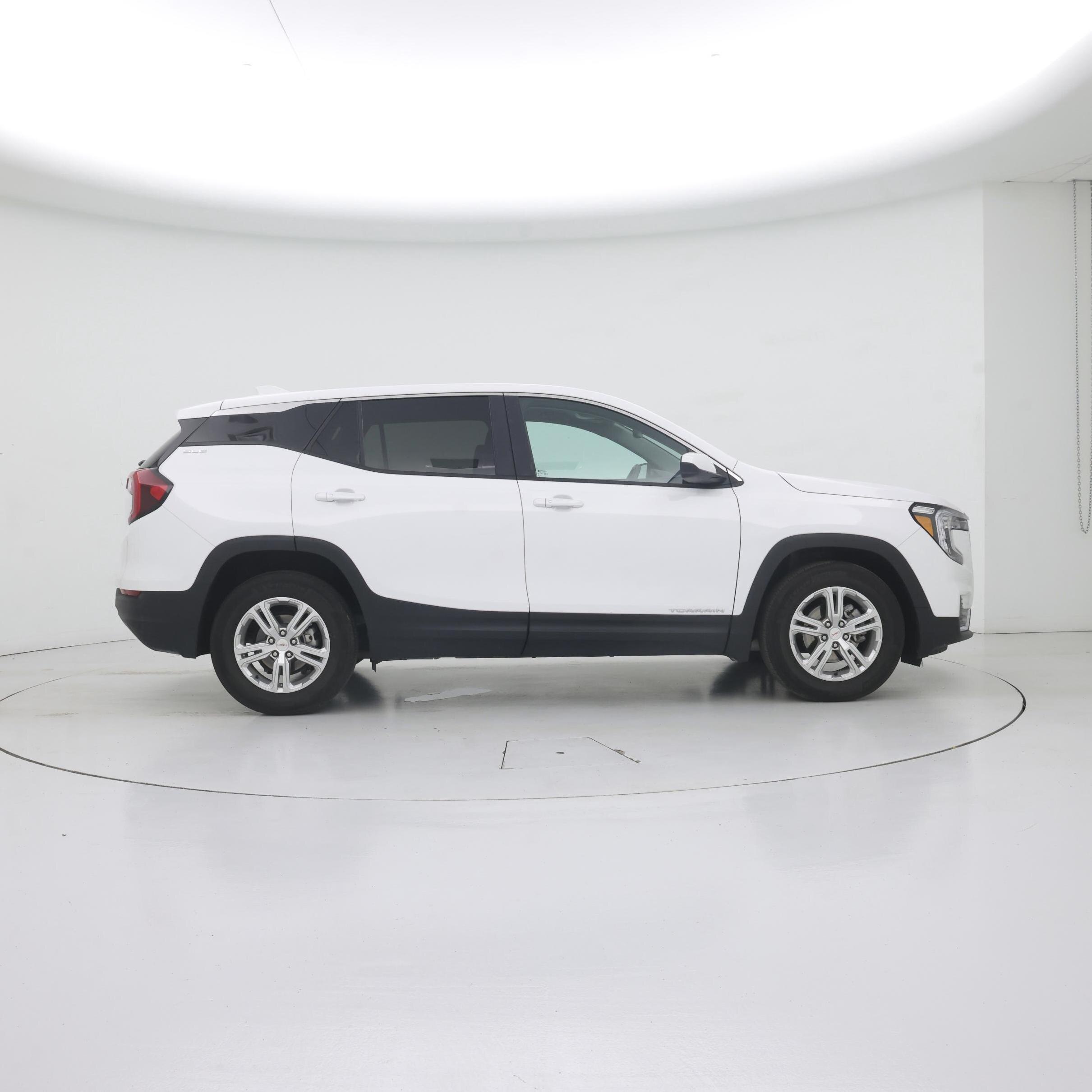 Thumbnail: 2024 GMC Terrain - 7