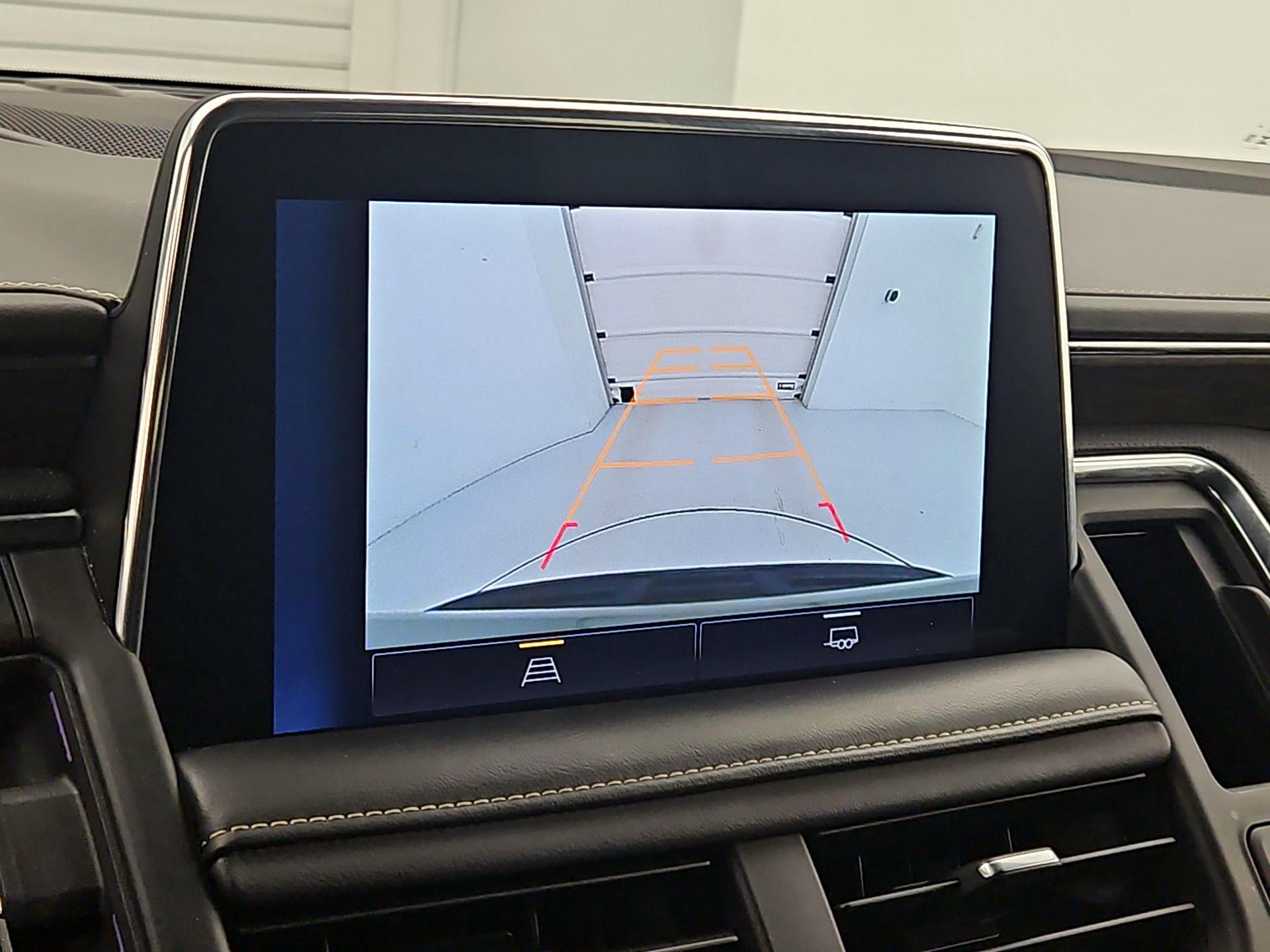 Thumbnail: 2023 Chevrolet Suburban - 14