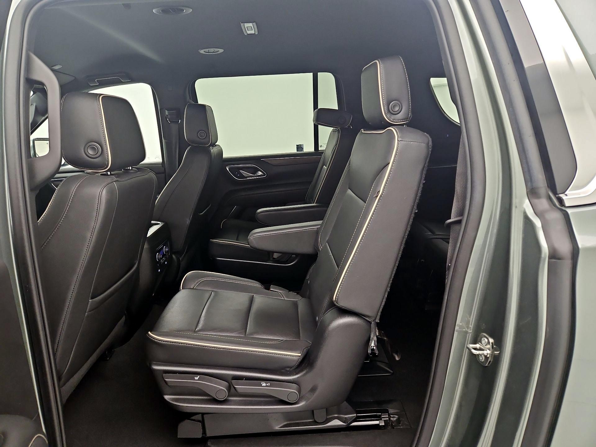 Thumbnail: 2023 Chevrolet Suburban - 19