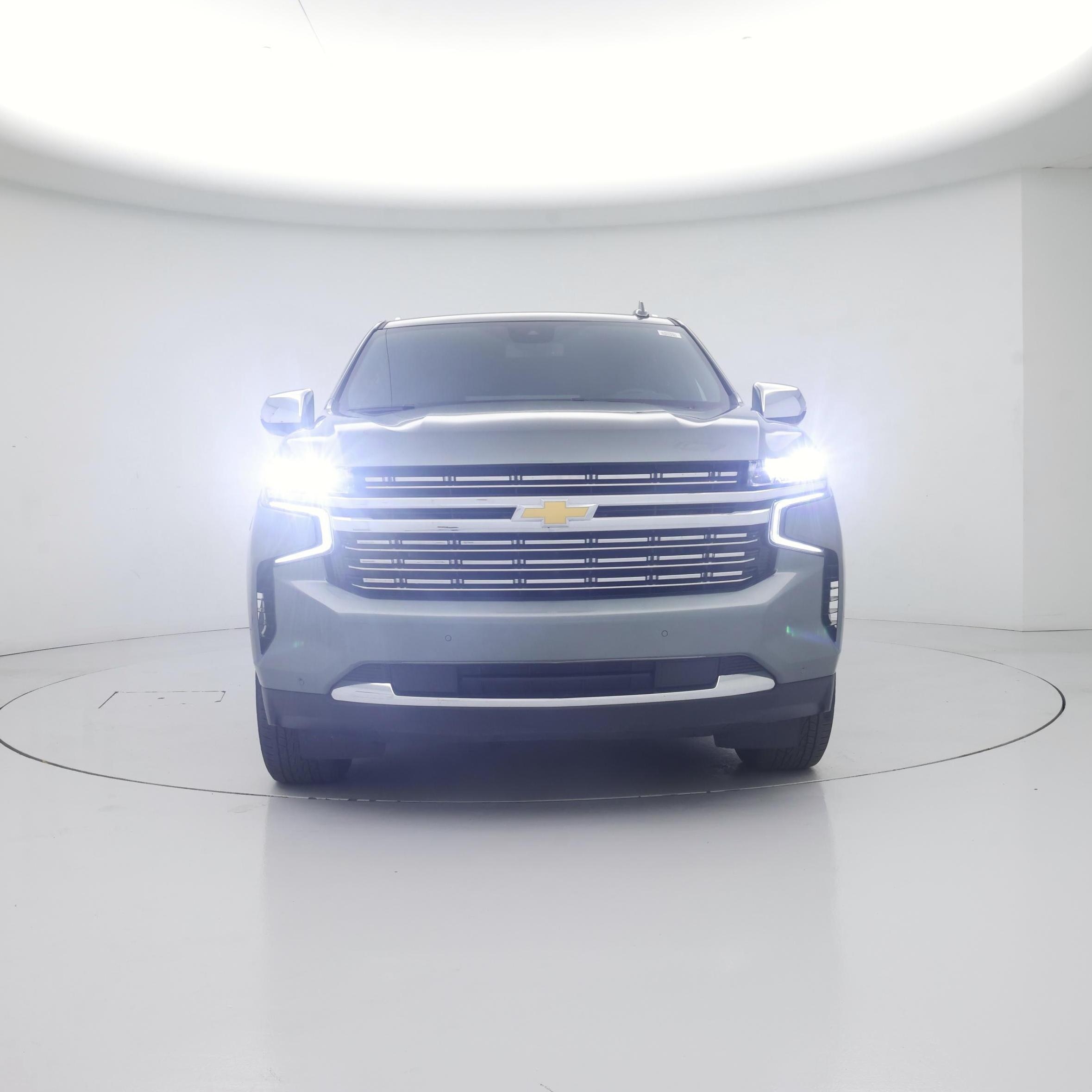 Thumbnail: 2023 Chevrolet Suburban - 5