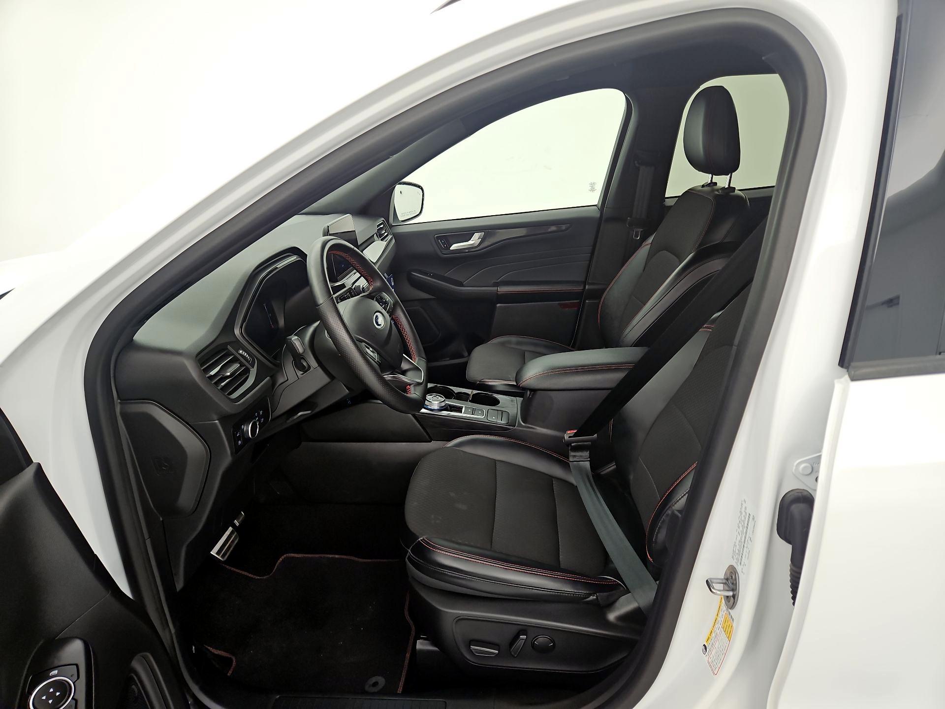 Thumbnail: 2023 Ford Escape - 11