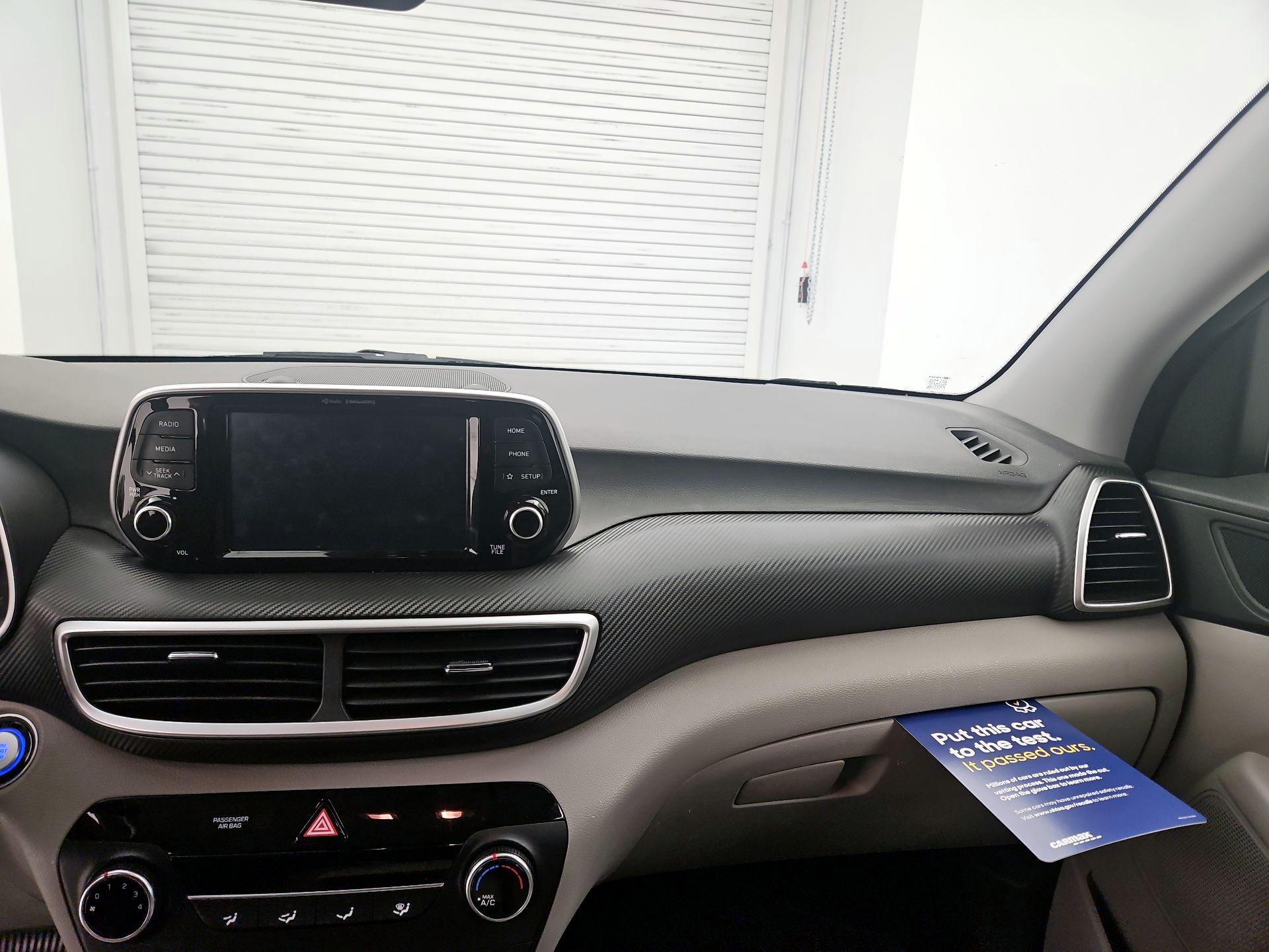 Thumbnail: 2020 Hyundai Tucson - 9