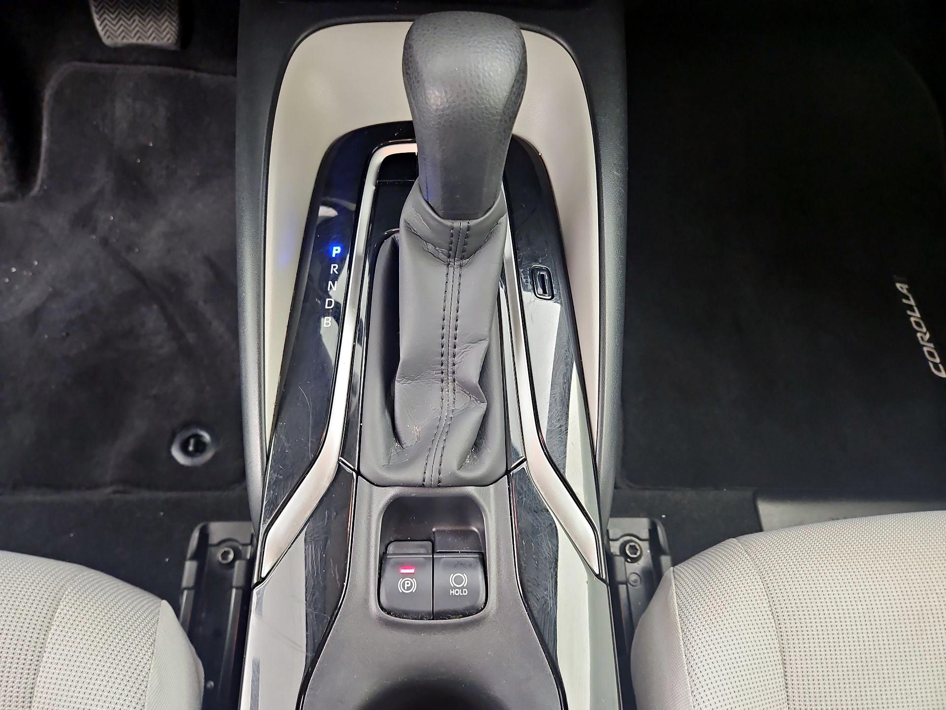 Thumbnail: 2022 Toyota Corolla - 17