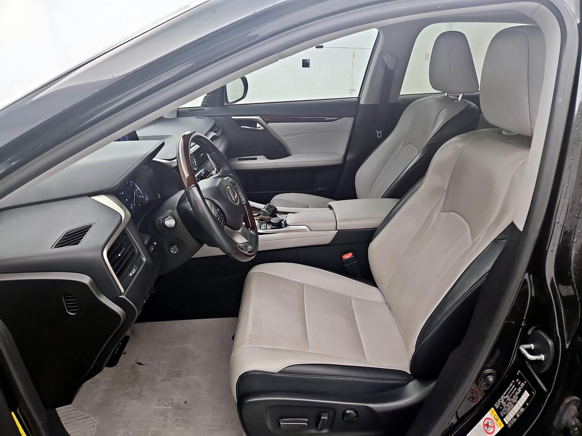 Thumbnail: 2018 Lexus RX - 11