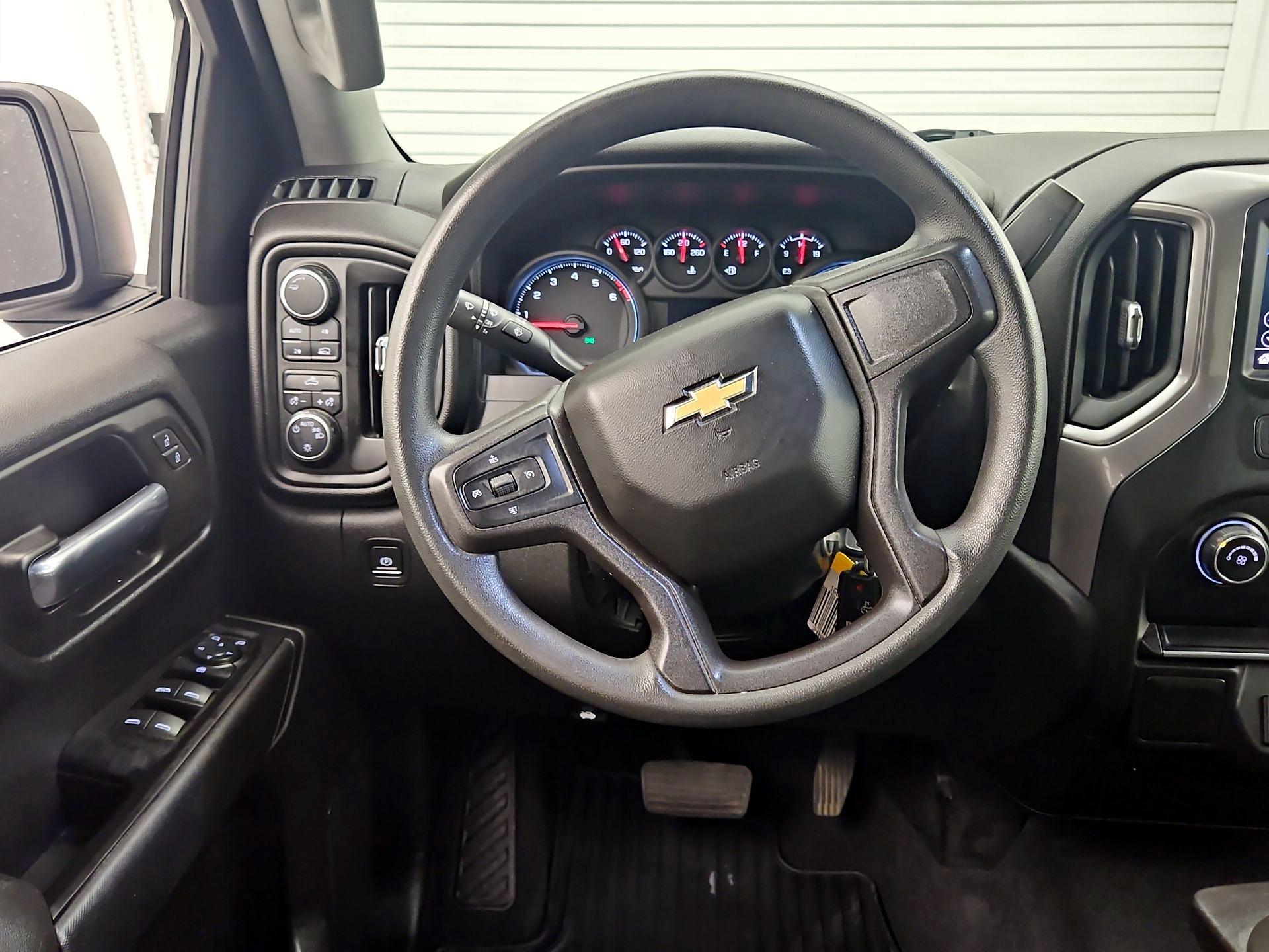 Thumbnail: 2020 Chevrolet Silverado 1500 - 10