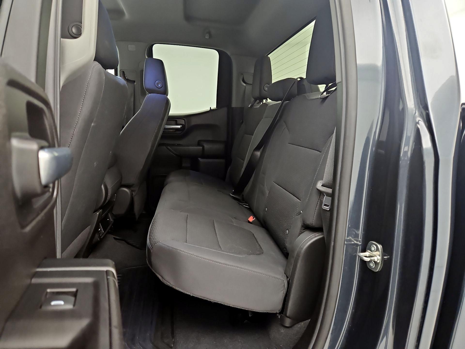 Thumbnail: 2020 Chevrolet Silverado 1500 - 19