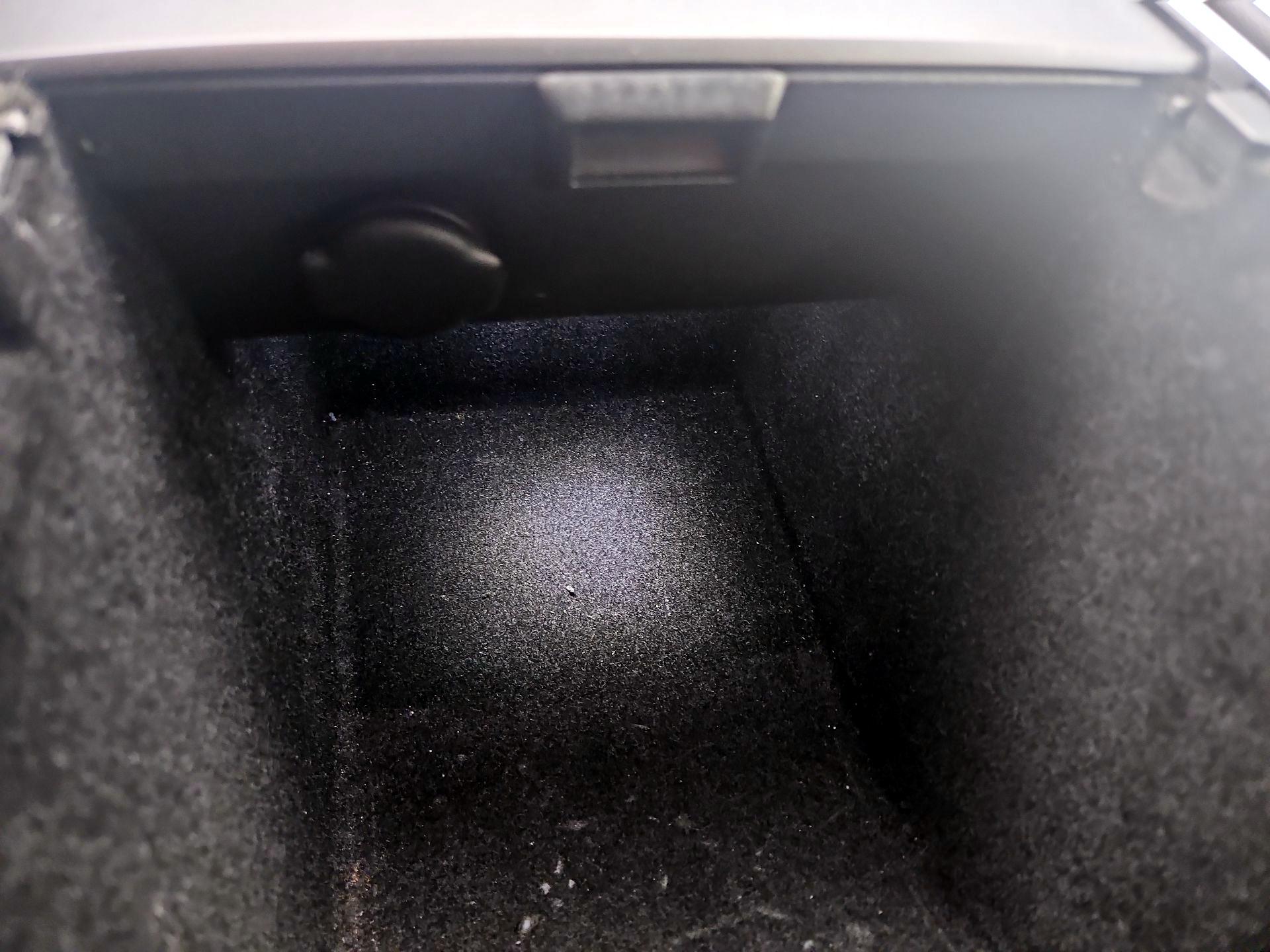 Thumbnail: 2022 Tesla Model 3 - 19