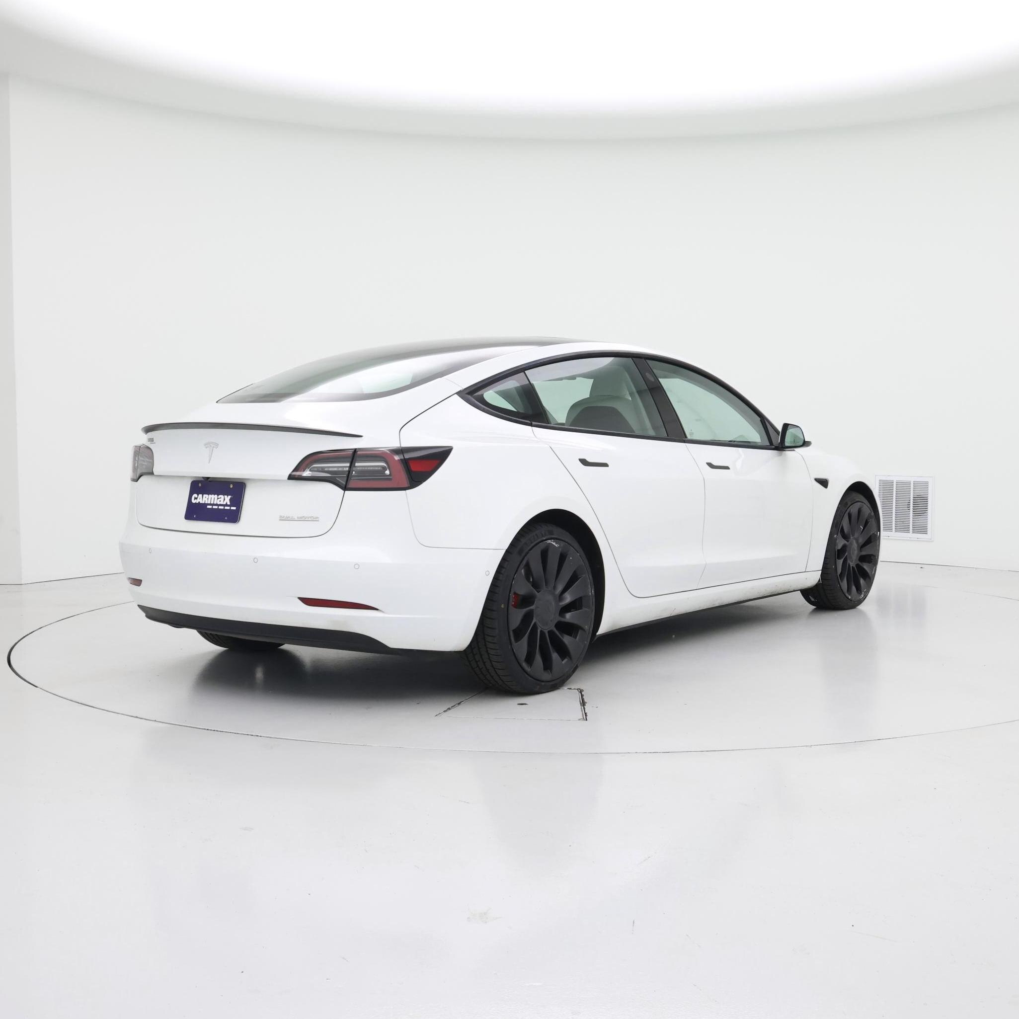 Thumbnail: 2022 Tesla Model 3 - 8