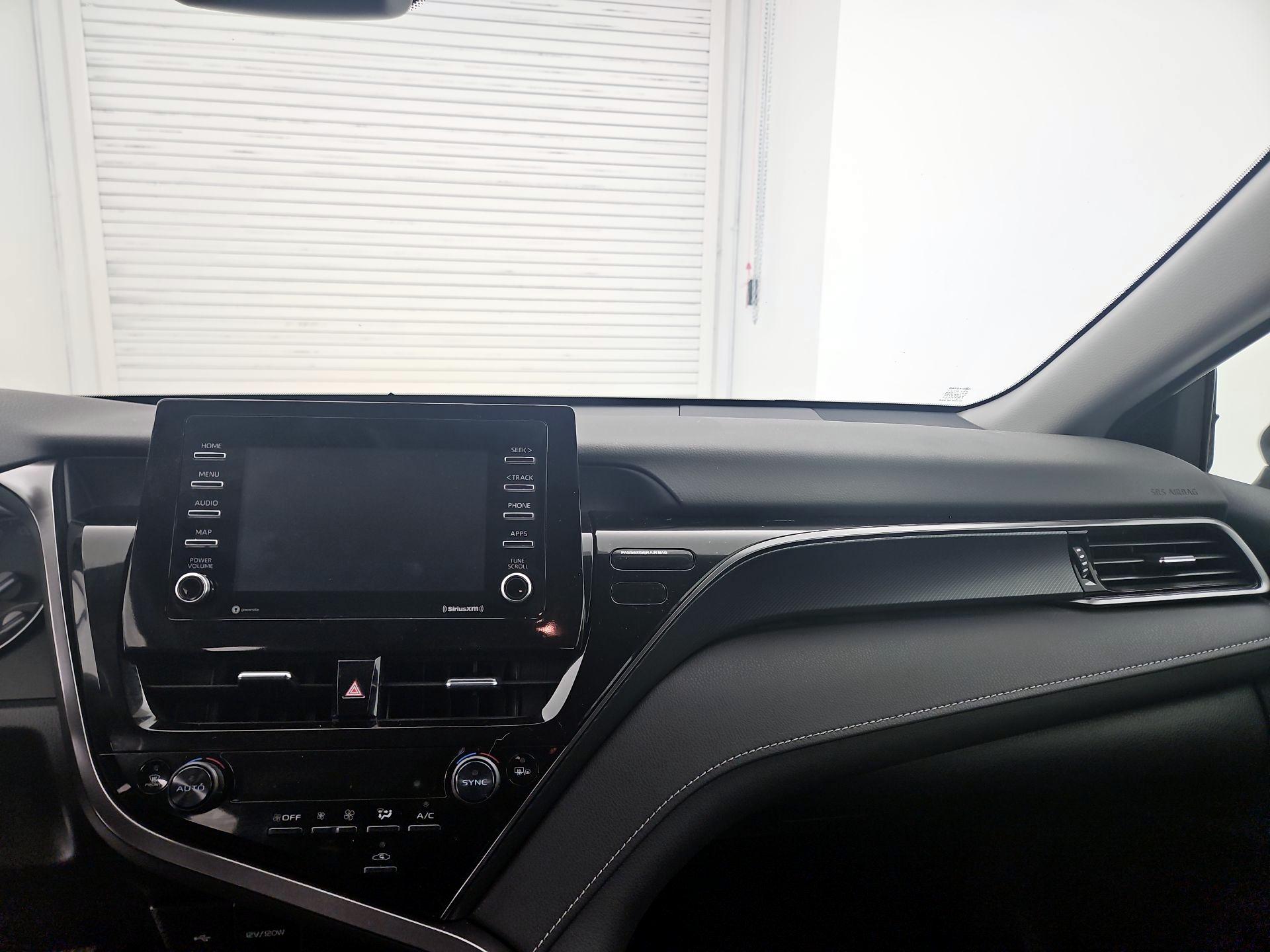 Thumbnail: 2023 Toyota Camry - 9