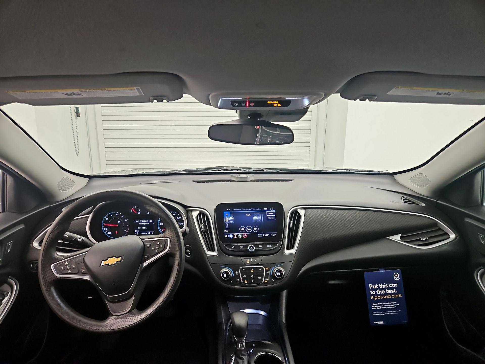 Thumbnail: 2023 Chevrolet Malibu - 9