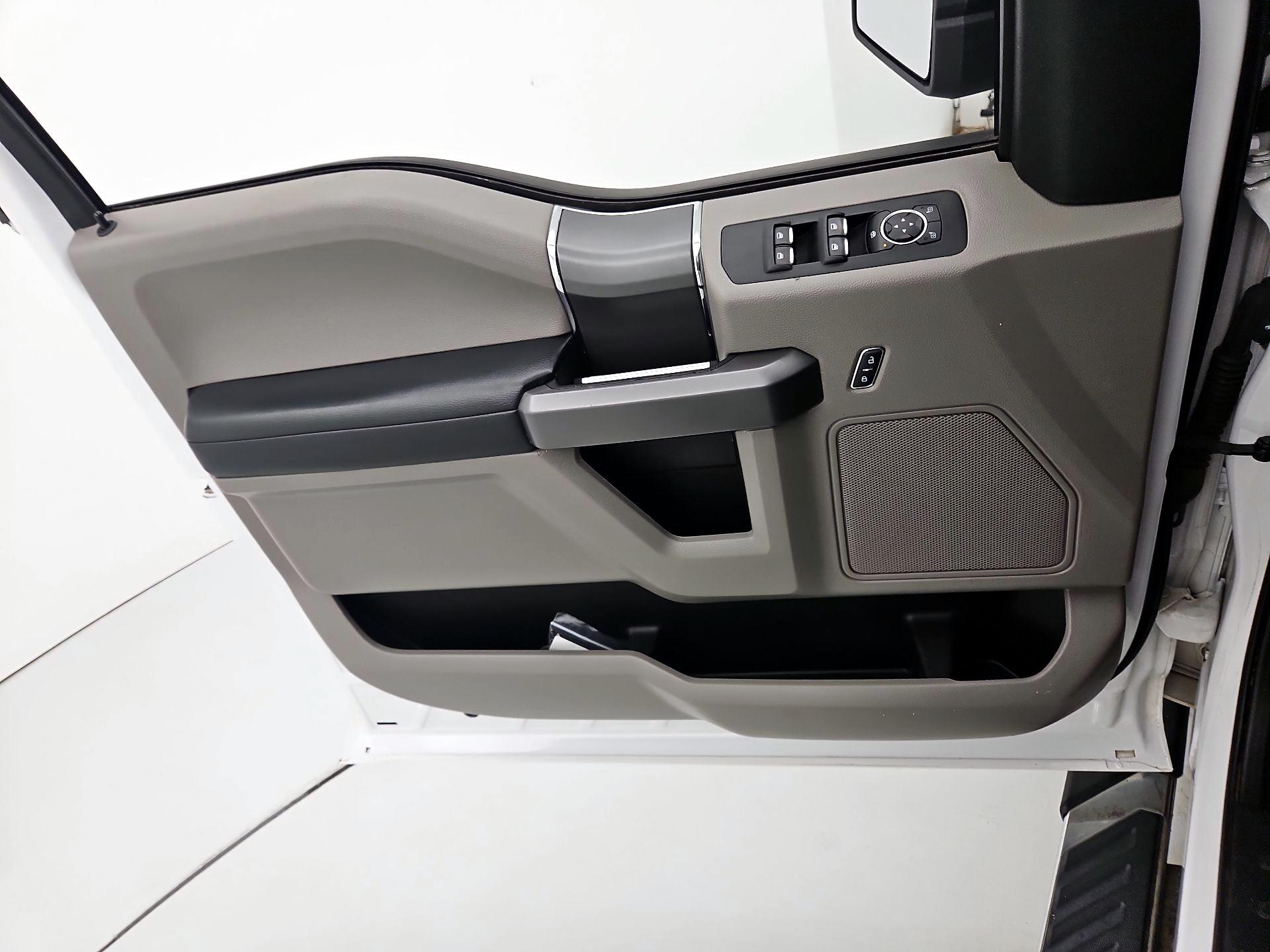 Thumbnail: 2020 Ford F-150 - 12