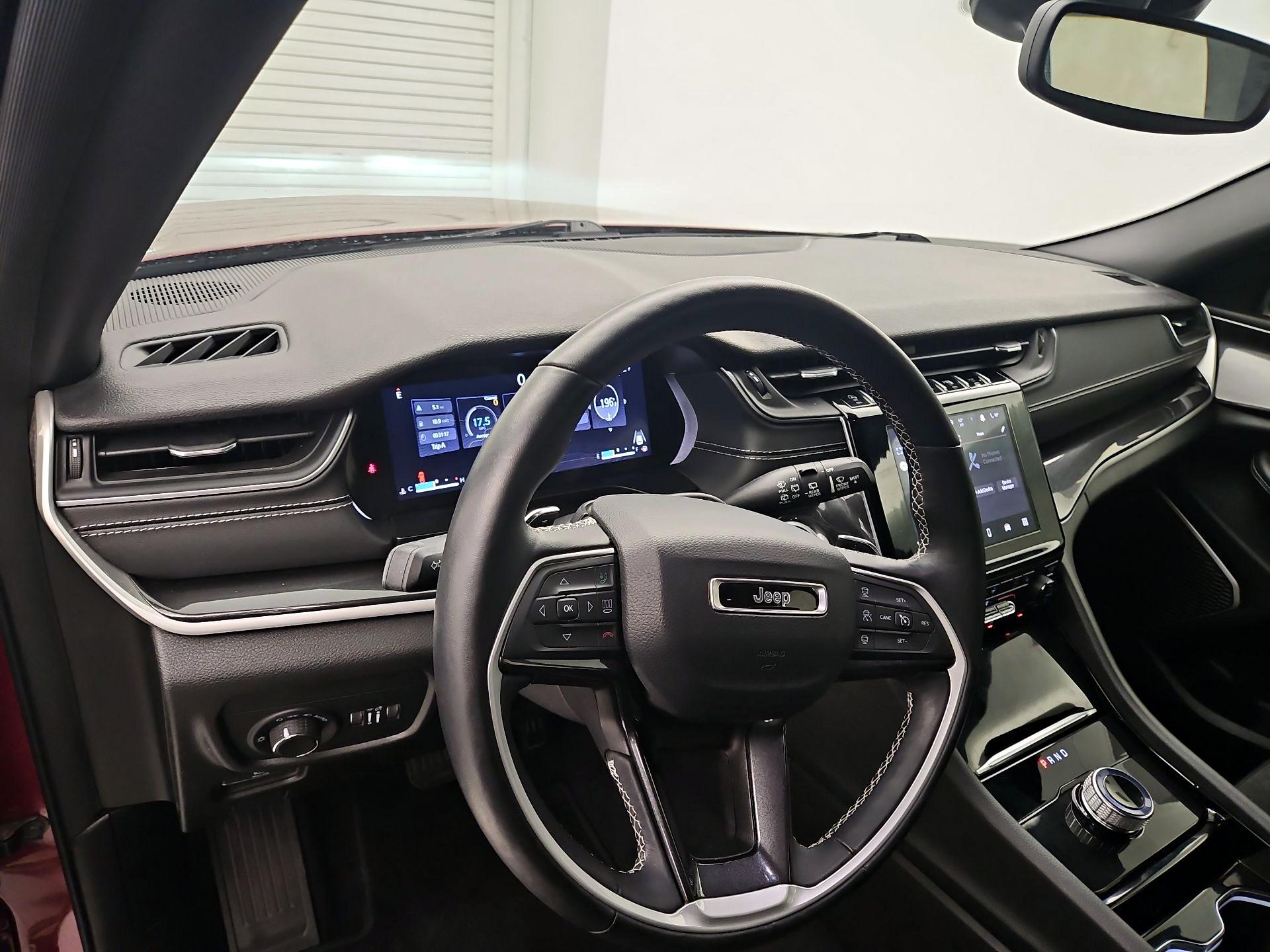 Thumbnail: 2022 Jeep Grand Cherokee L - 9