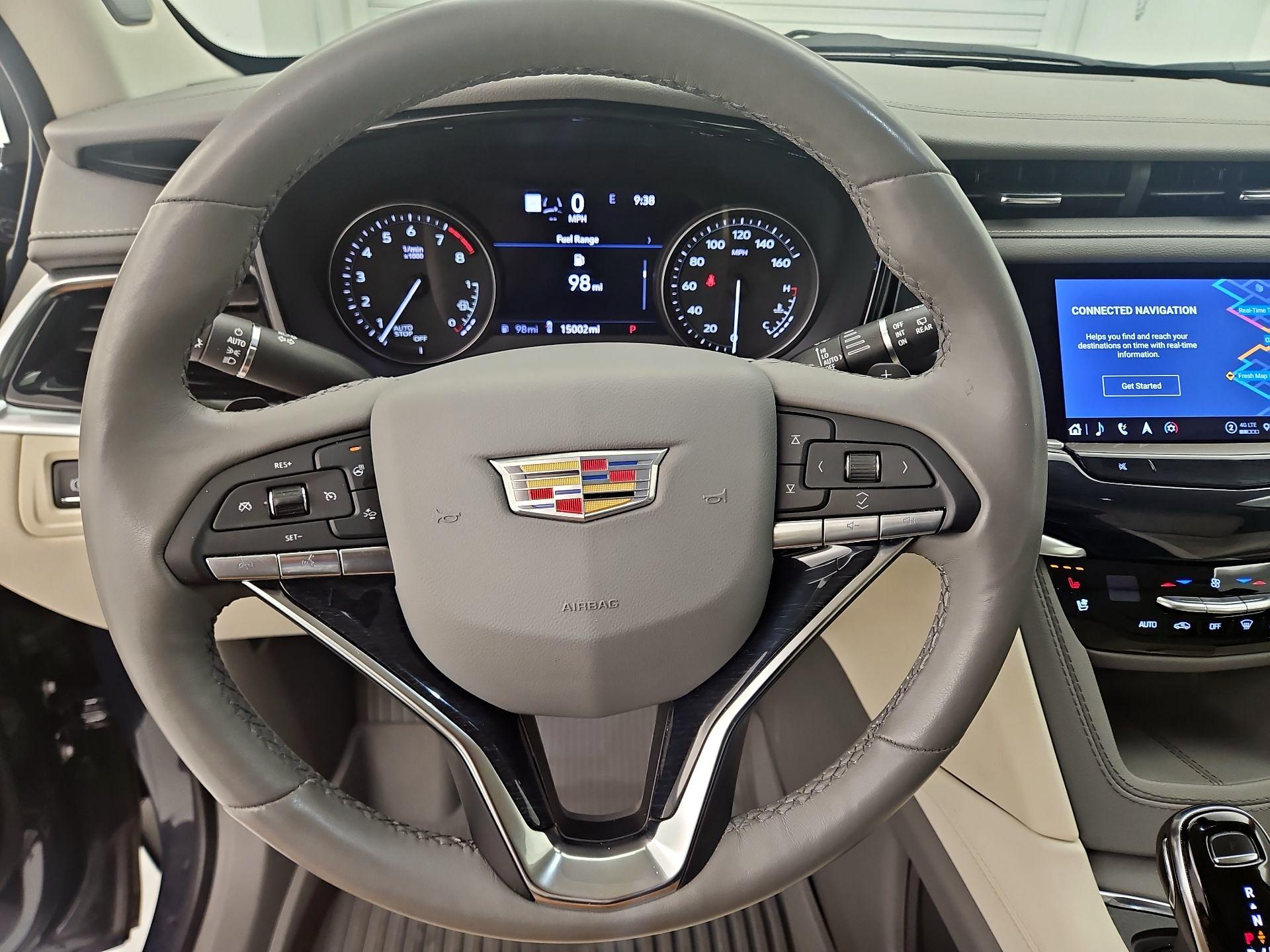 Thumbnail: 2024 Cadillac XT6 - 10