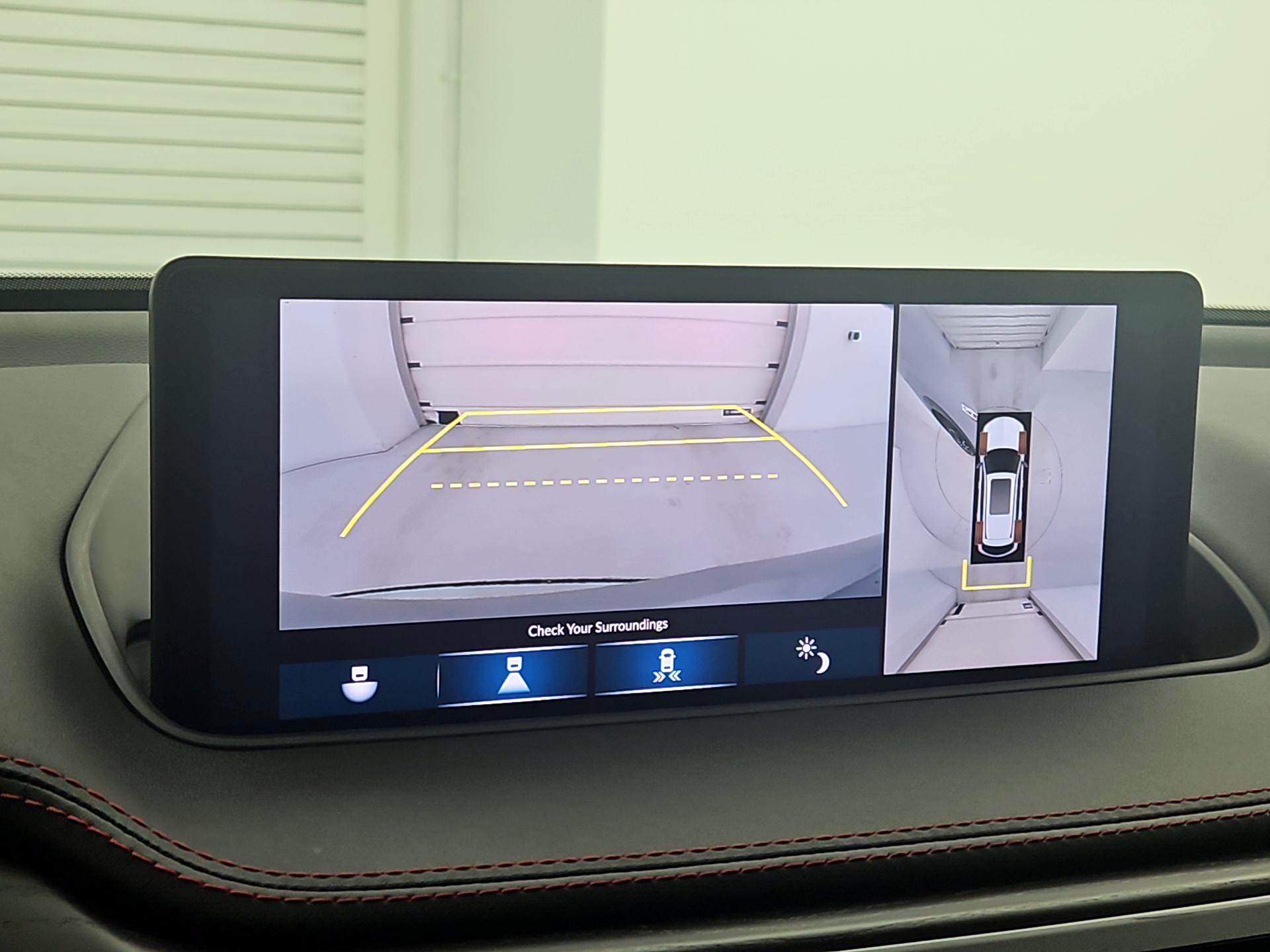 Thumbnail: 2023 Acura MDX - 15