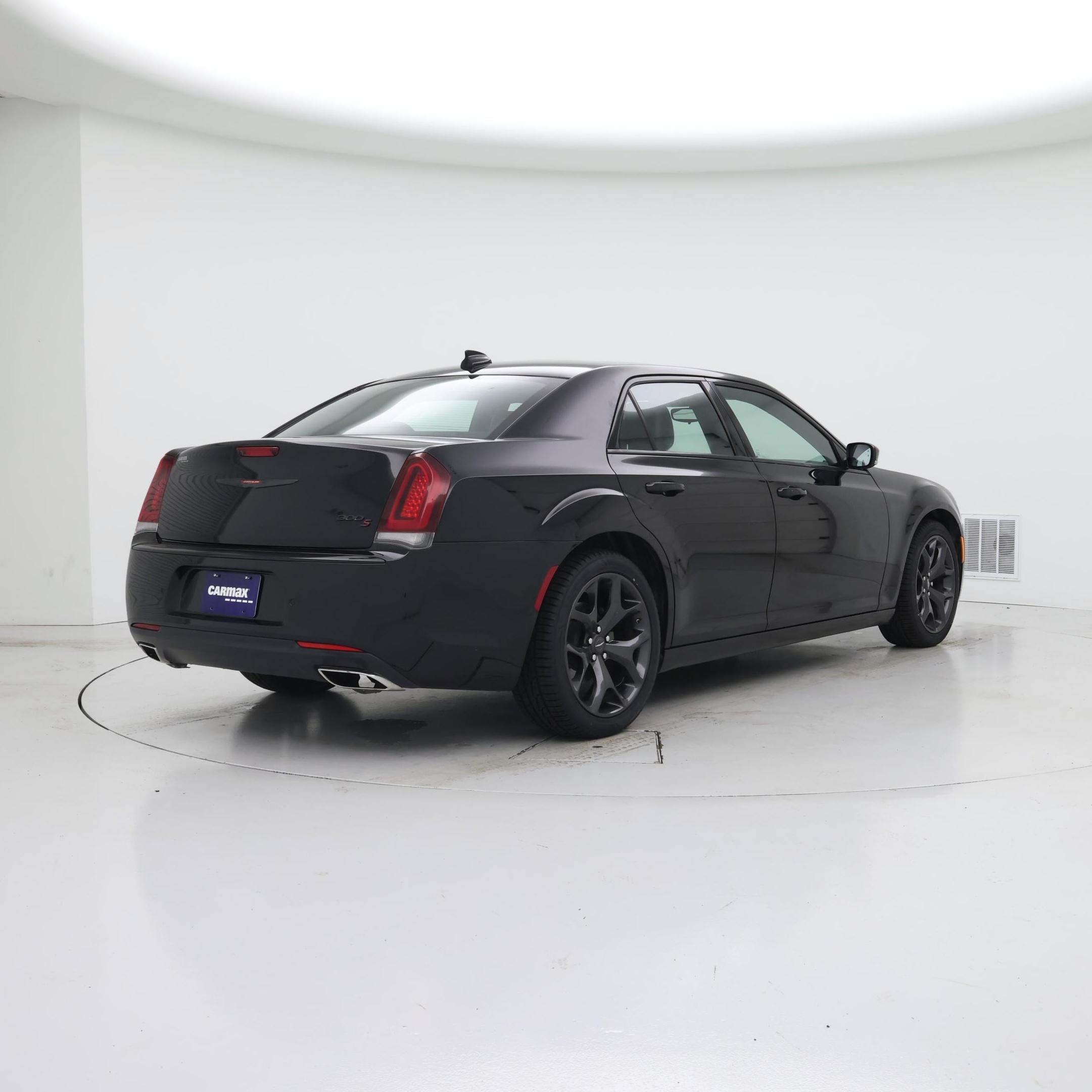 Thumbnail: 2023 Chrysler 300 - 8