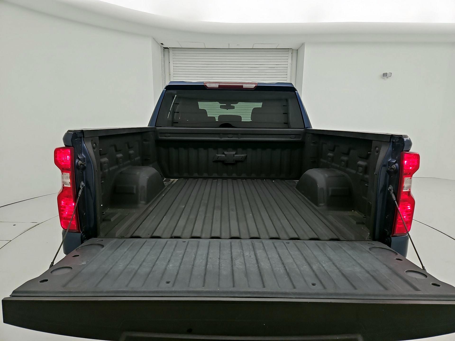 Thumbnail: 2021 Chevrolet Silverado 1500 - 20