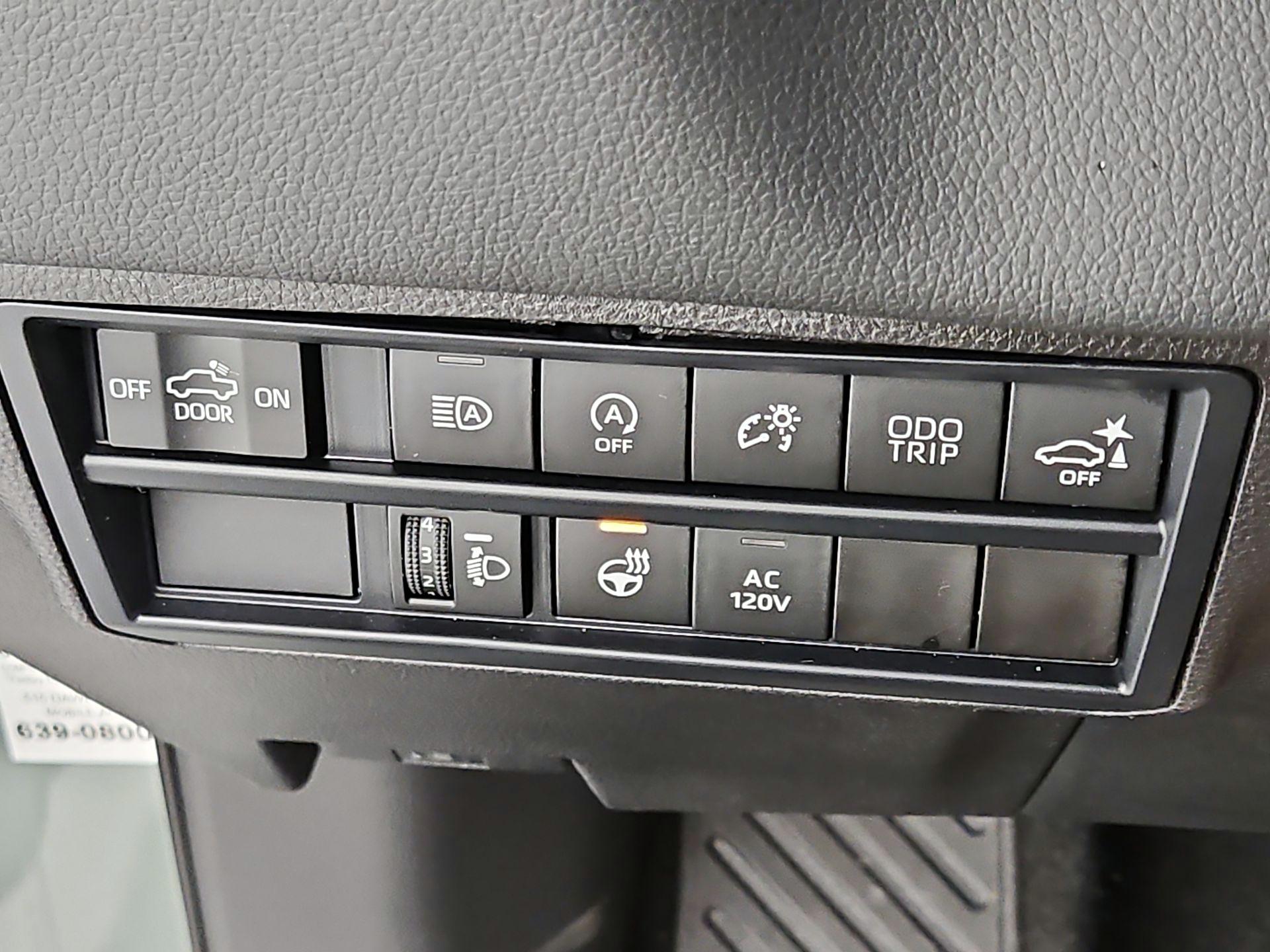 Thumbnail: 2024 Toyota Tundra - 13