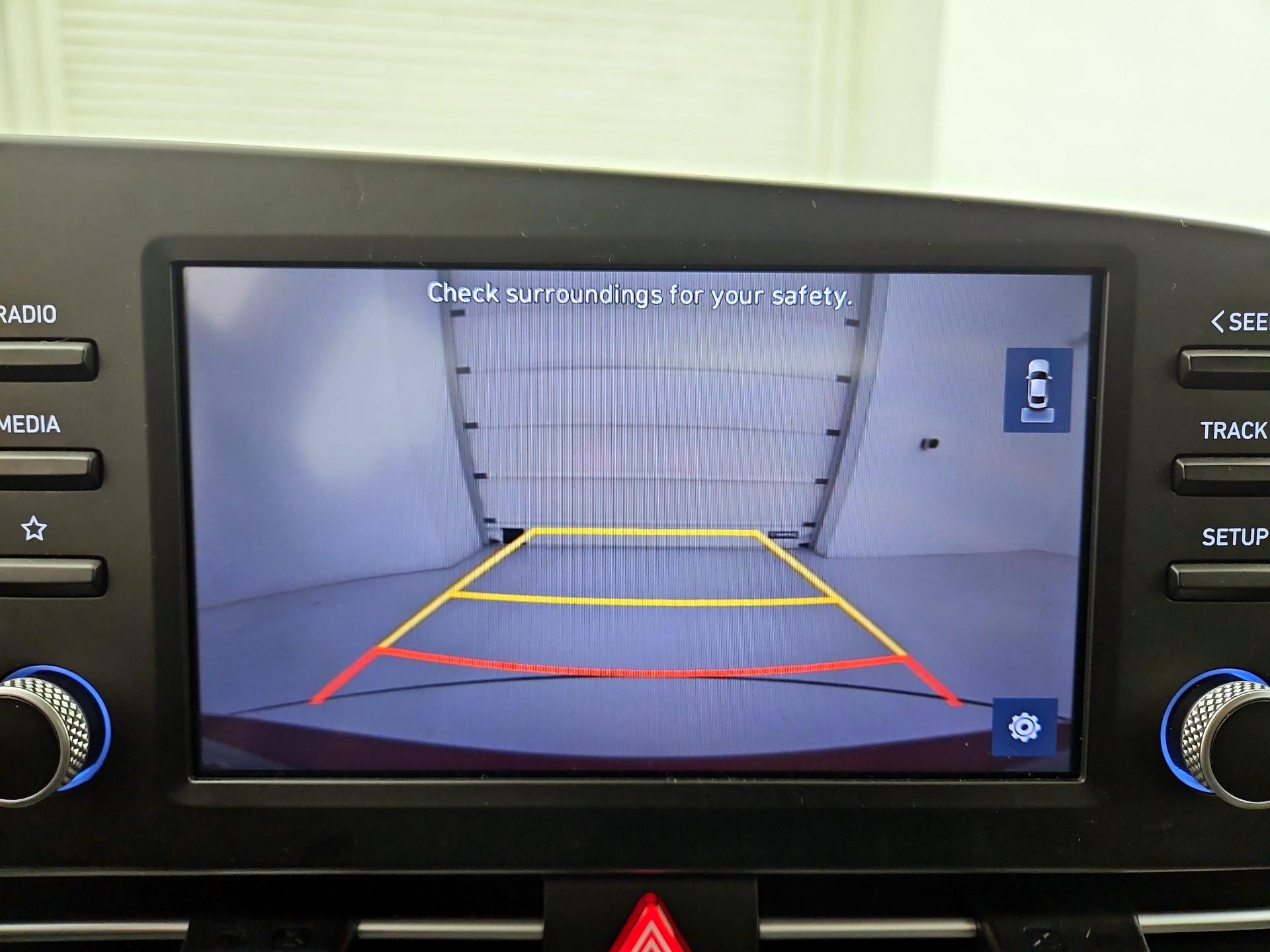 Thumbnail: 2023 Hyundai Elantra - 14