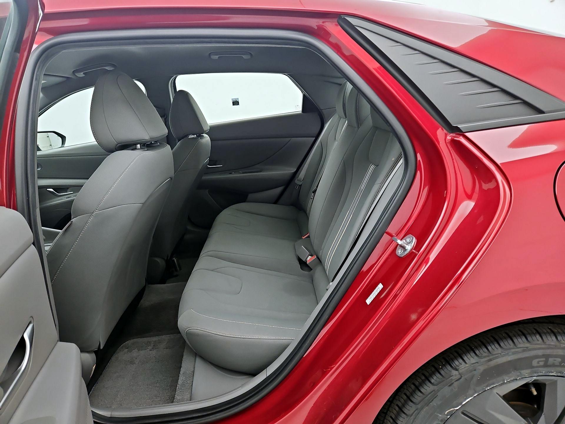 Thumbnail: 2023 Hyundai Elantra - 19