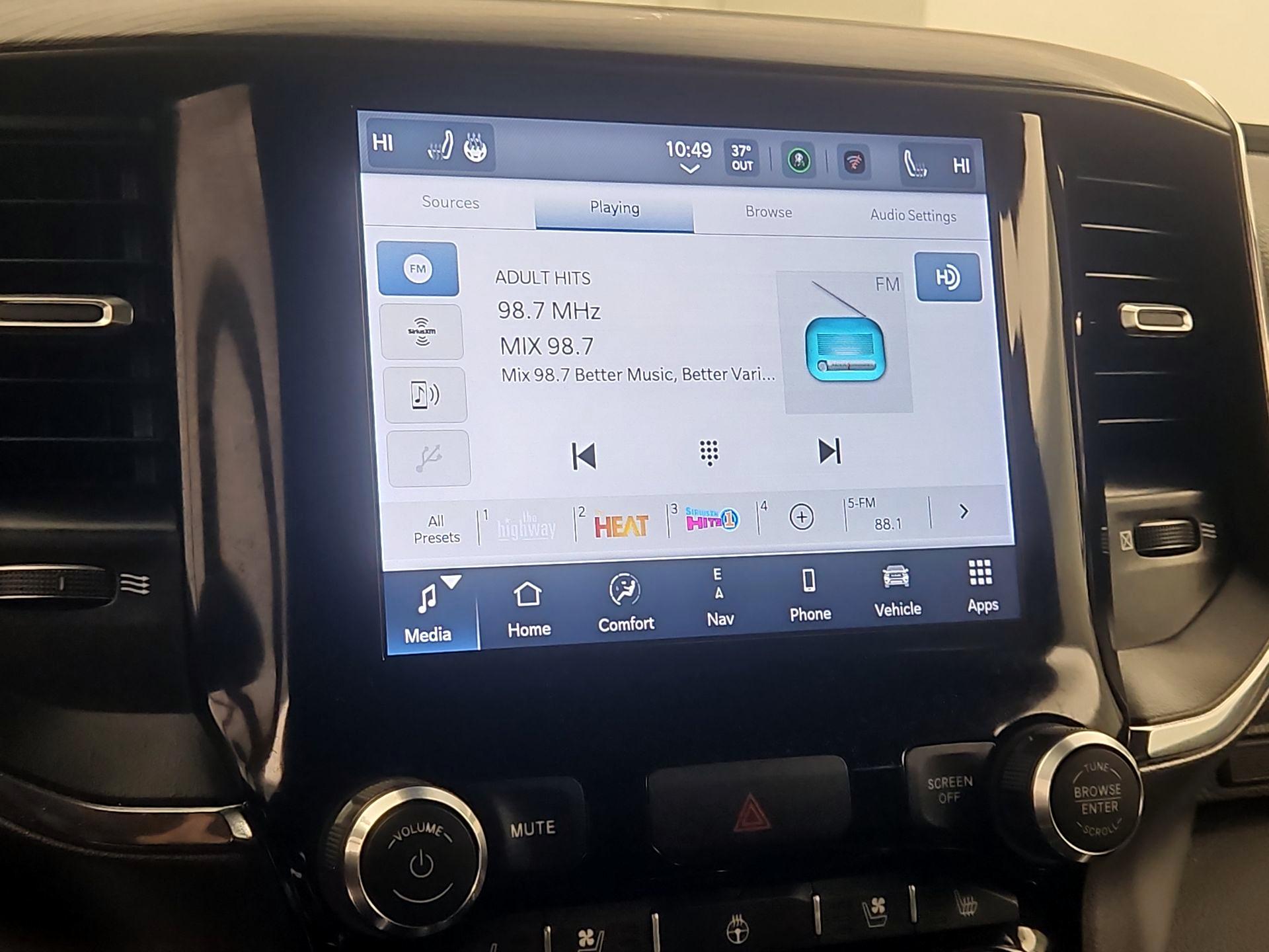 Thumbnail: 2024 RAM 1500 - 16