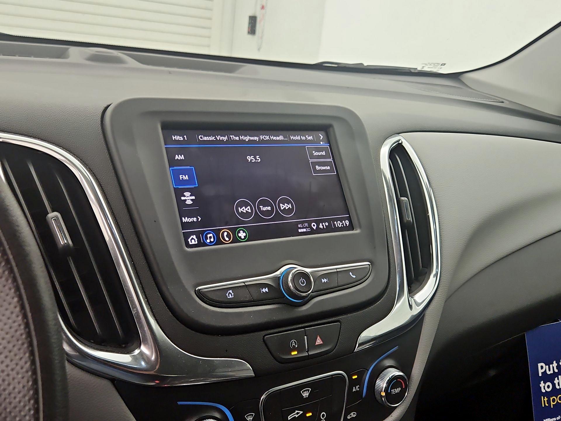 Thumbnail: 2023 Chevrolet Equinox - 15