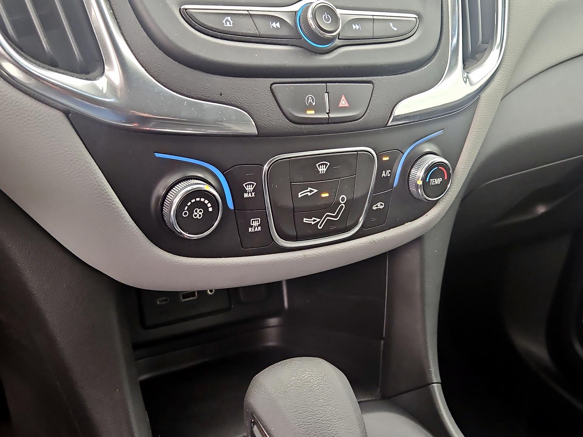 Thumbnail: 2023 Chevrolet Equinox - 16