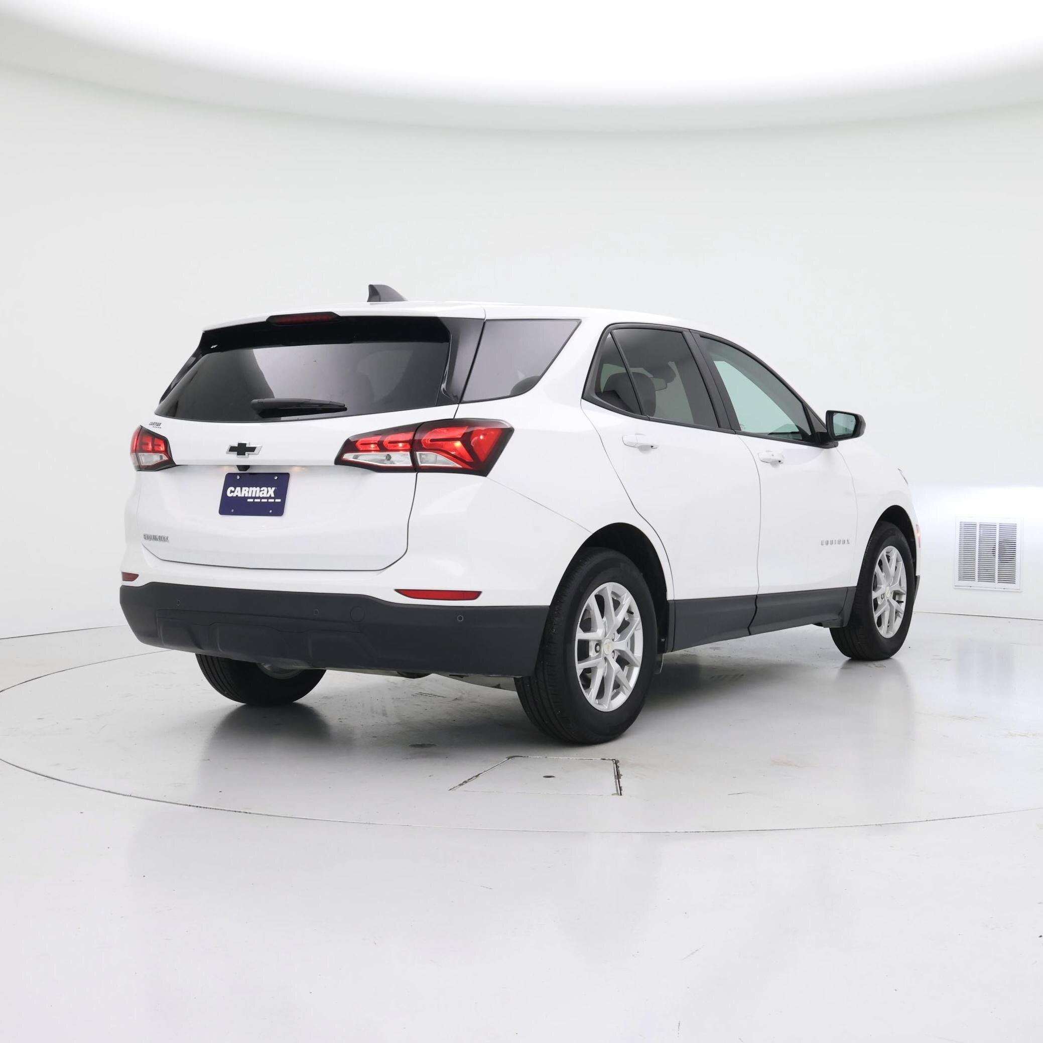 Thumbnail: 2023 Chevrolet Equinox - 8