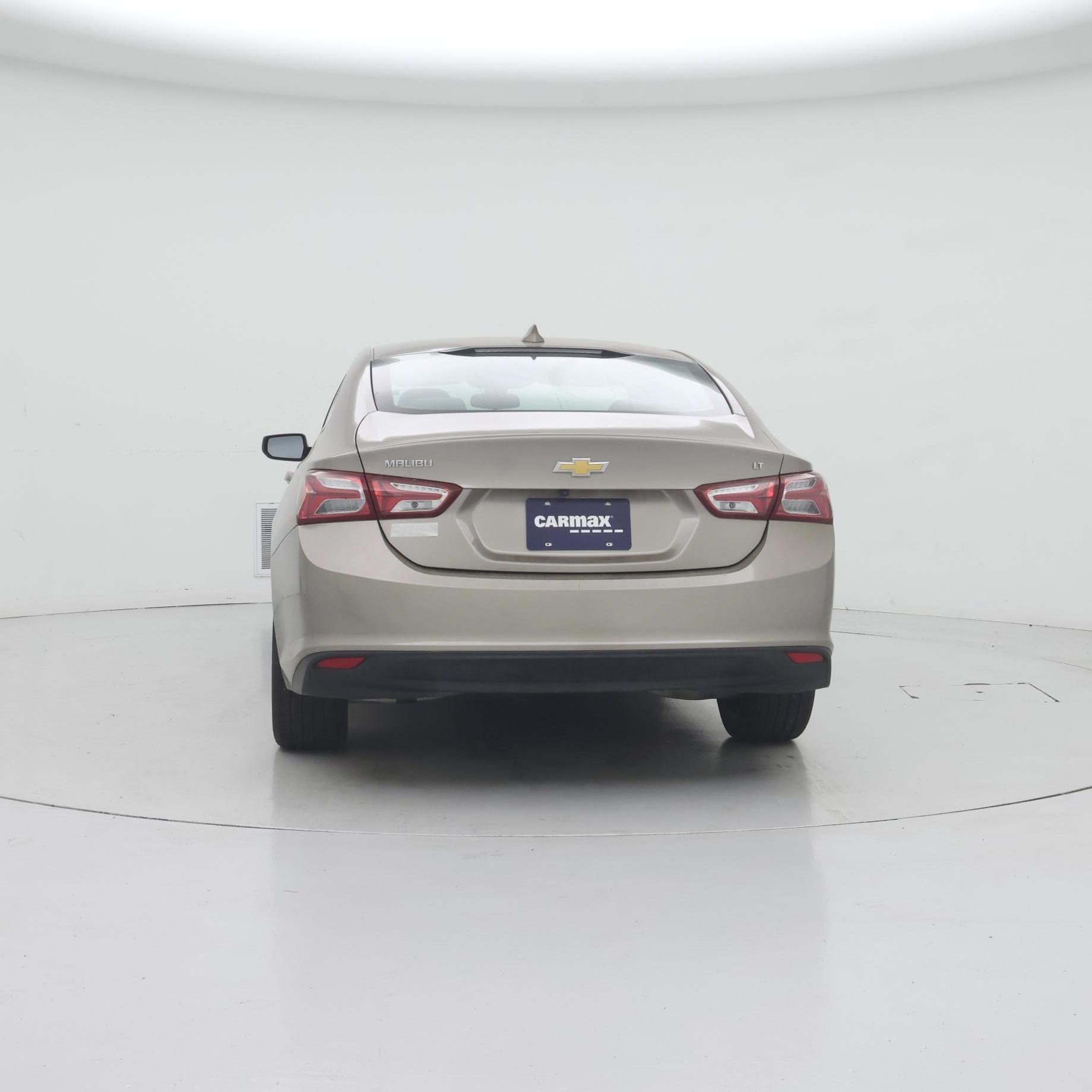 Thumbnail: 2022 Chevrolet Malibu - 6