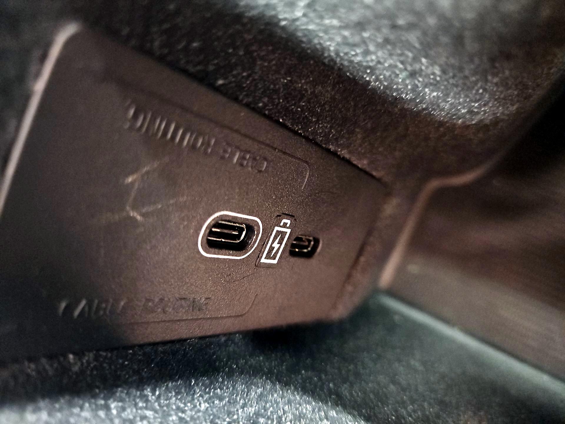 Thumbnail: 2023 Volvo XC60 - 18