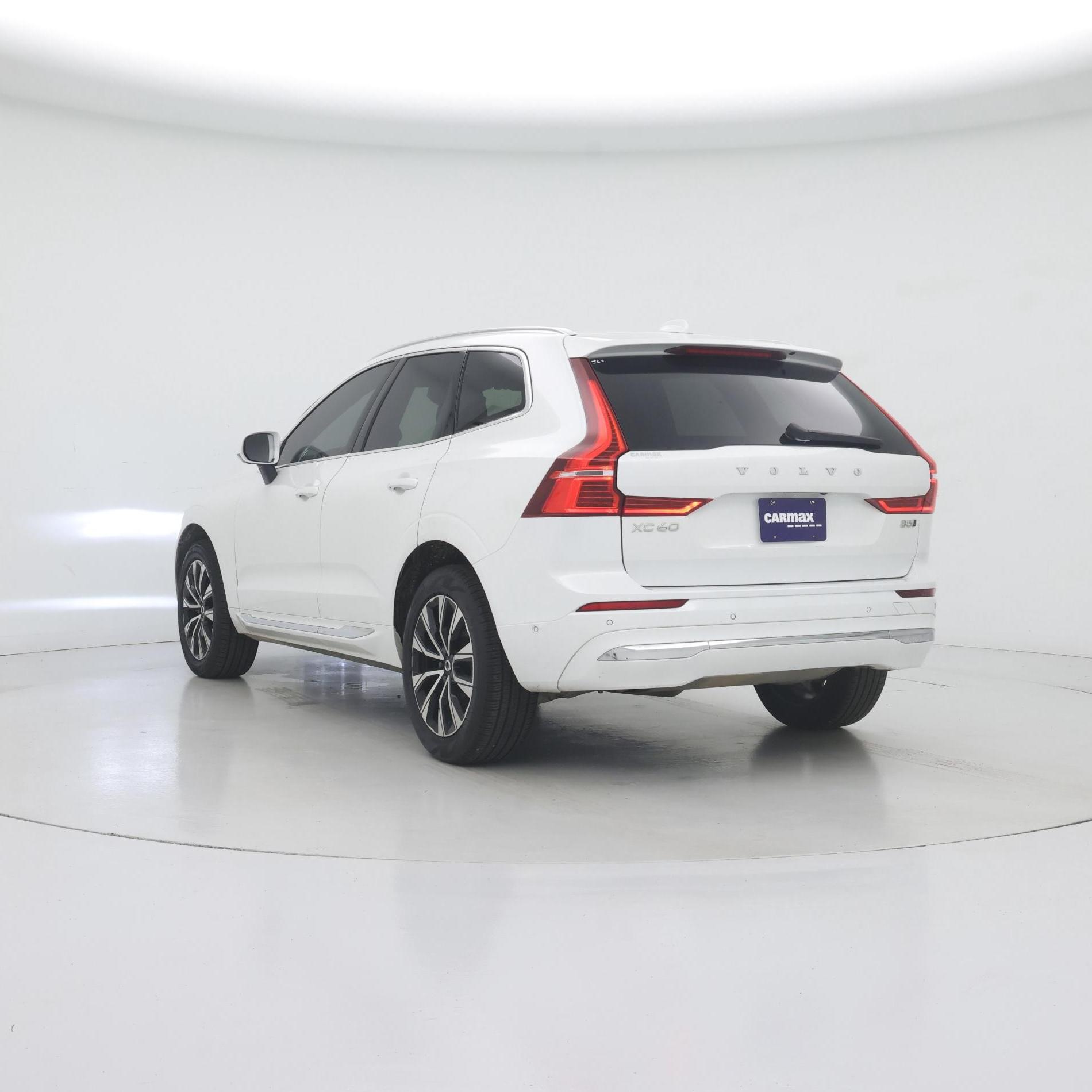 Thumbnail: 2023 Volvo XC60 - 2