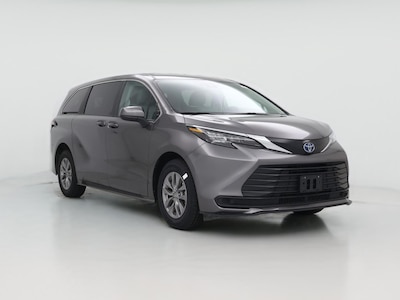 2024 Toyota Sienna Hybrid LE
