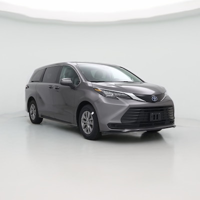 2024 Toyota Sienna Hybrid LE
