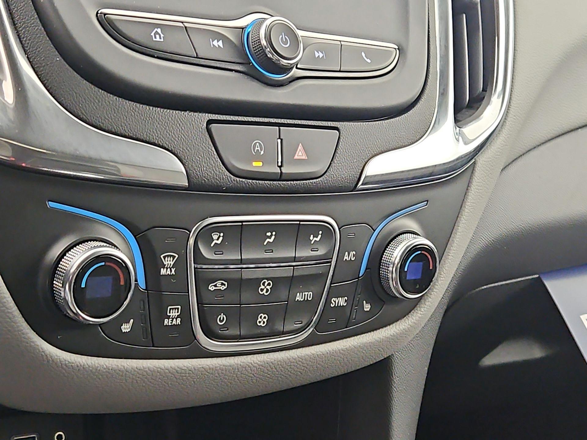 Thumbnail: 2023 Chevrolet Equinox - 16