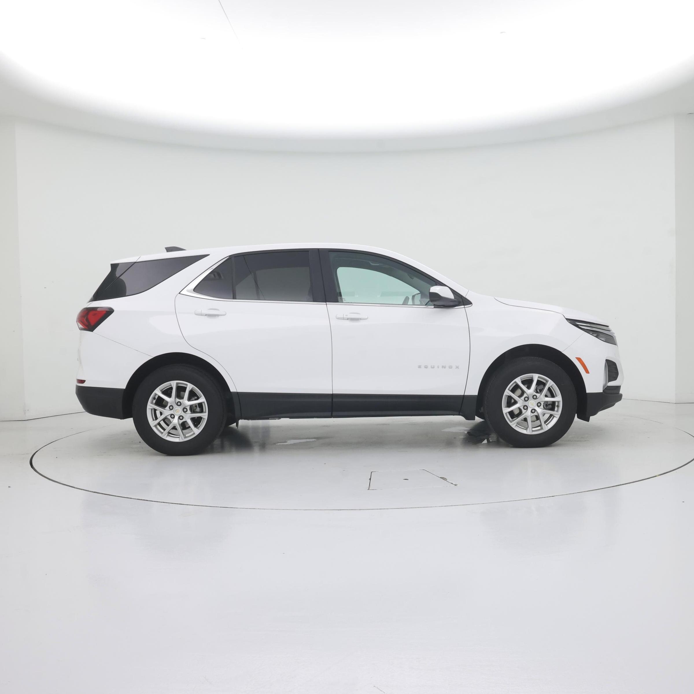 Thumbnail: 2023 Chevrolet Equinox - 7