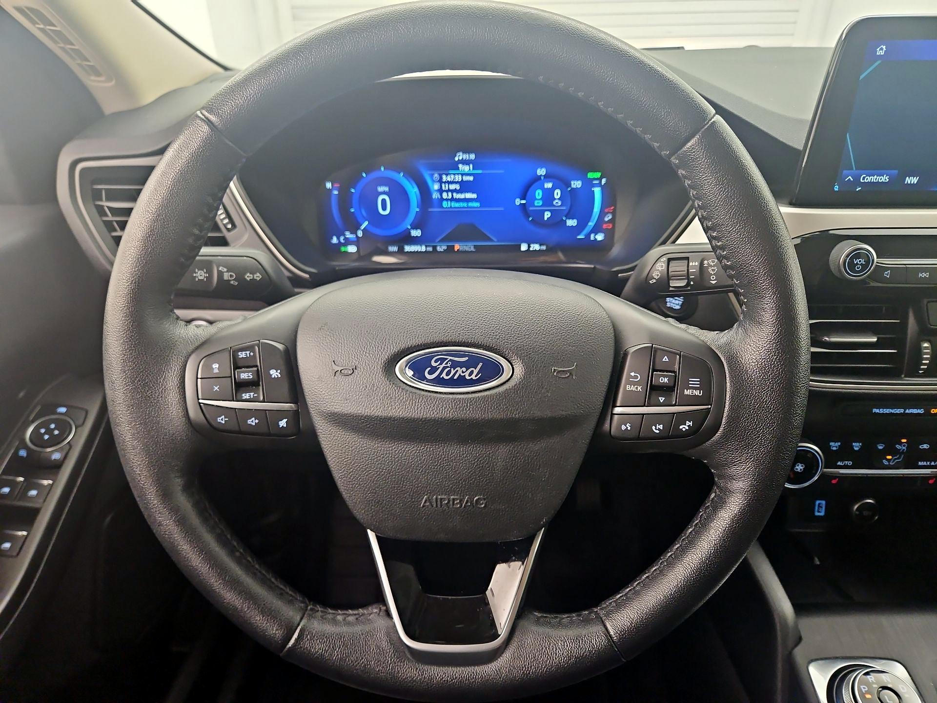 Thumbnail: 2020 Ford Escape - 10