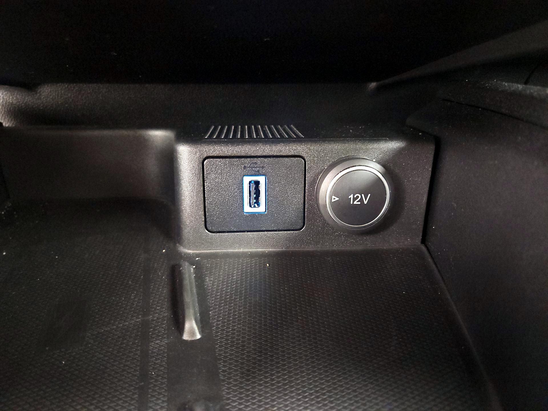 Thumbnail: 2020 Ford Escape - 19