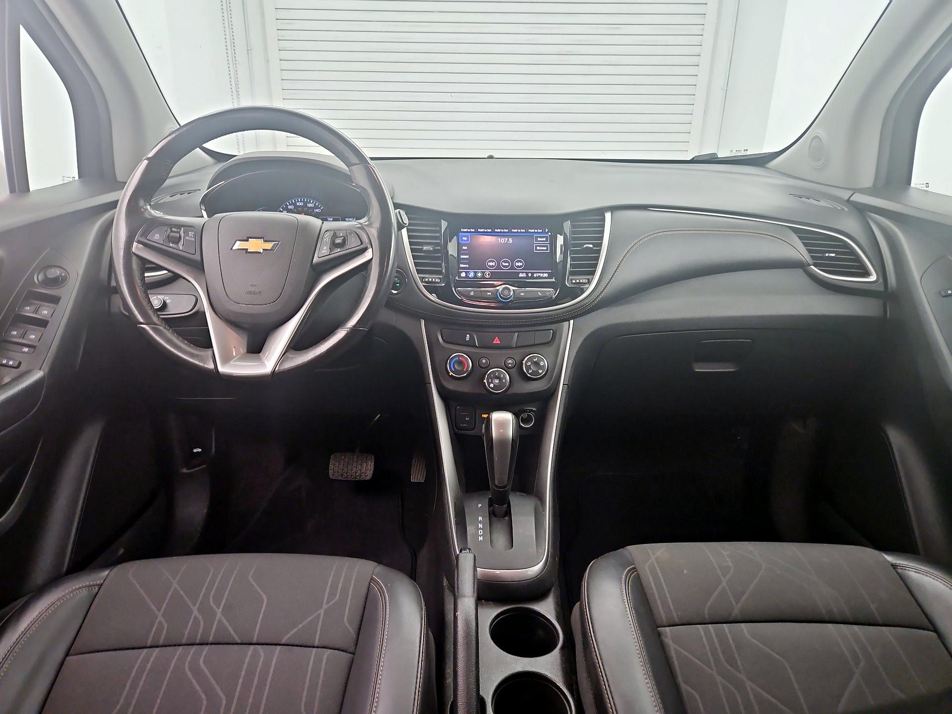 Thumbnail: 2022 Chevrolet Trax - 9