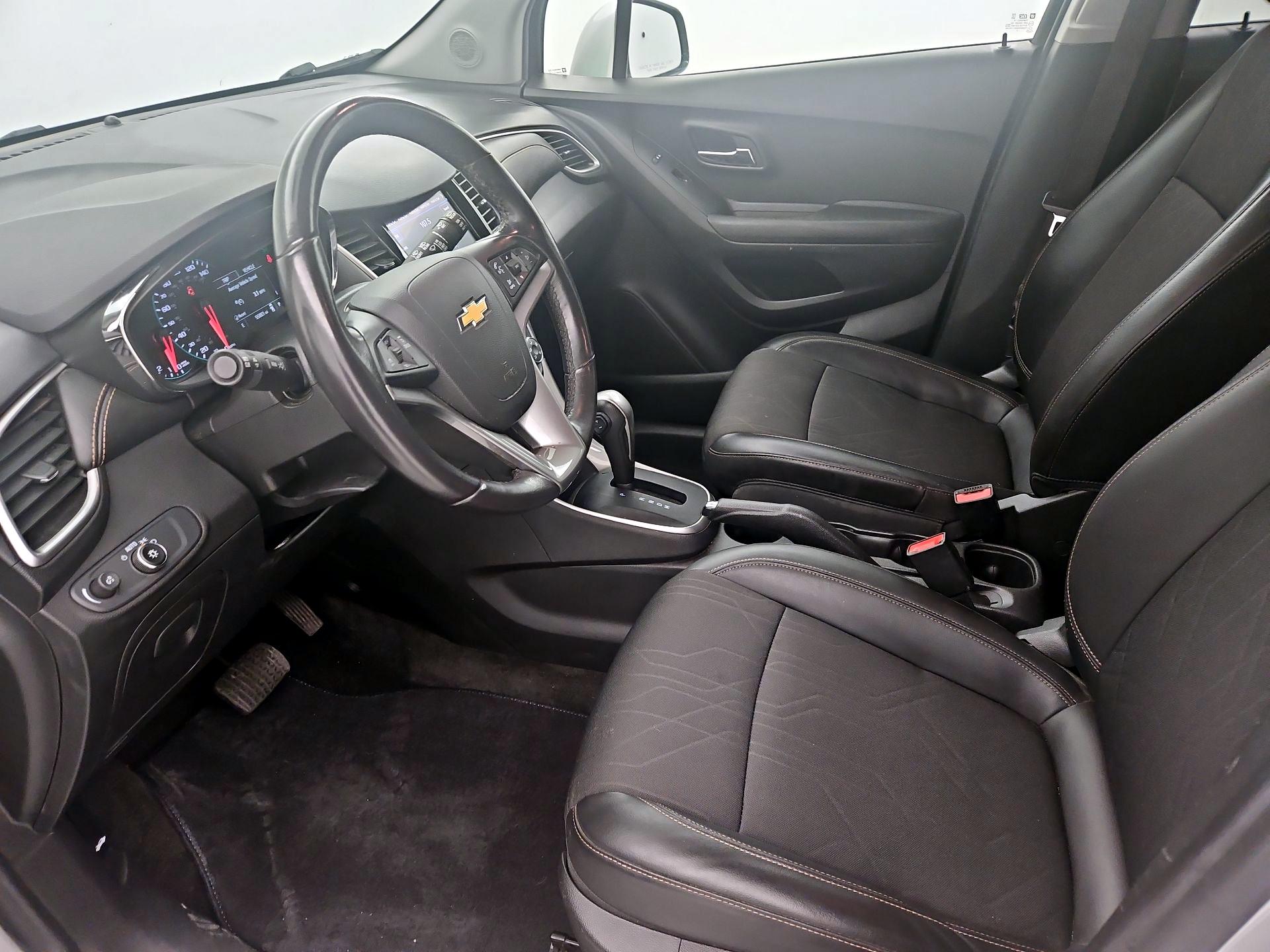 Thumbnail: 2022 Chevrolet Trax - 11