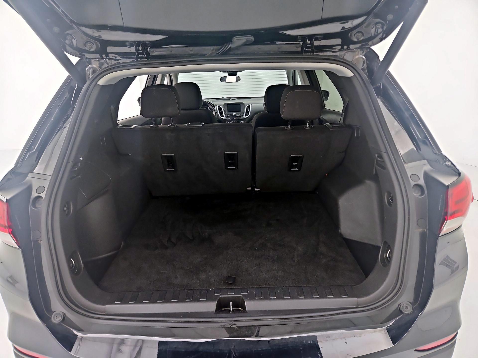 Thumbnail: 2023 Chevrolet Equinox - 20