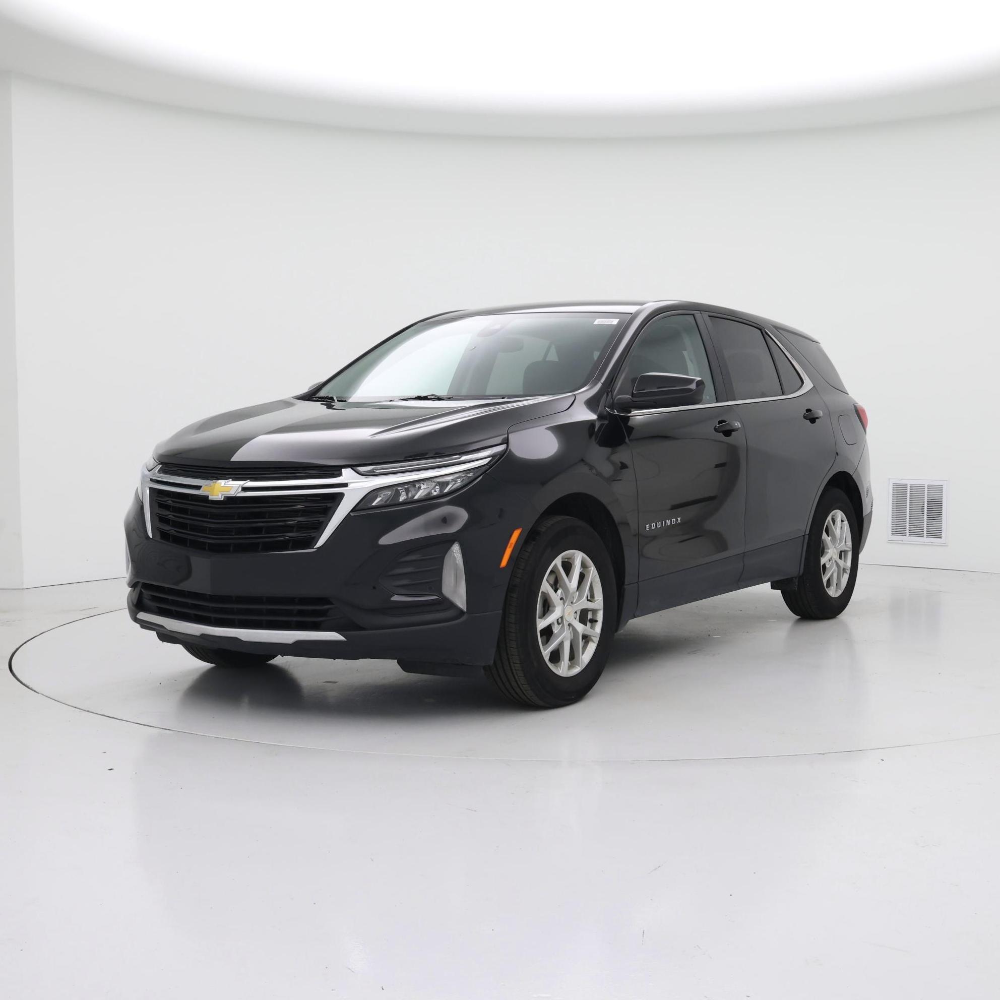 Thumbnail: 2023 Chevrolet Equinox - 4