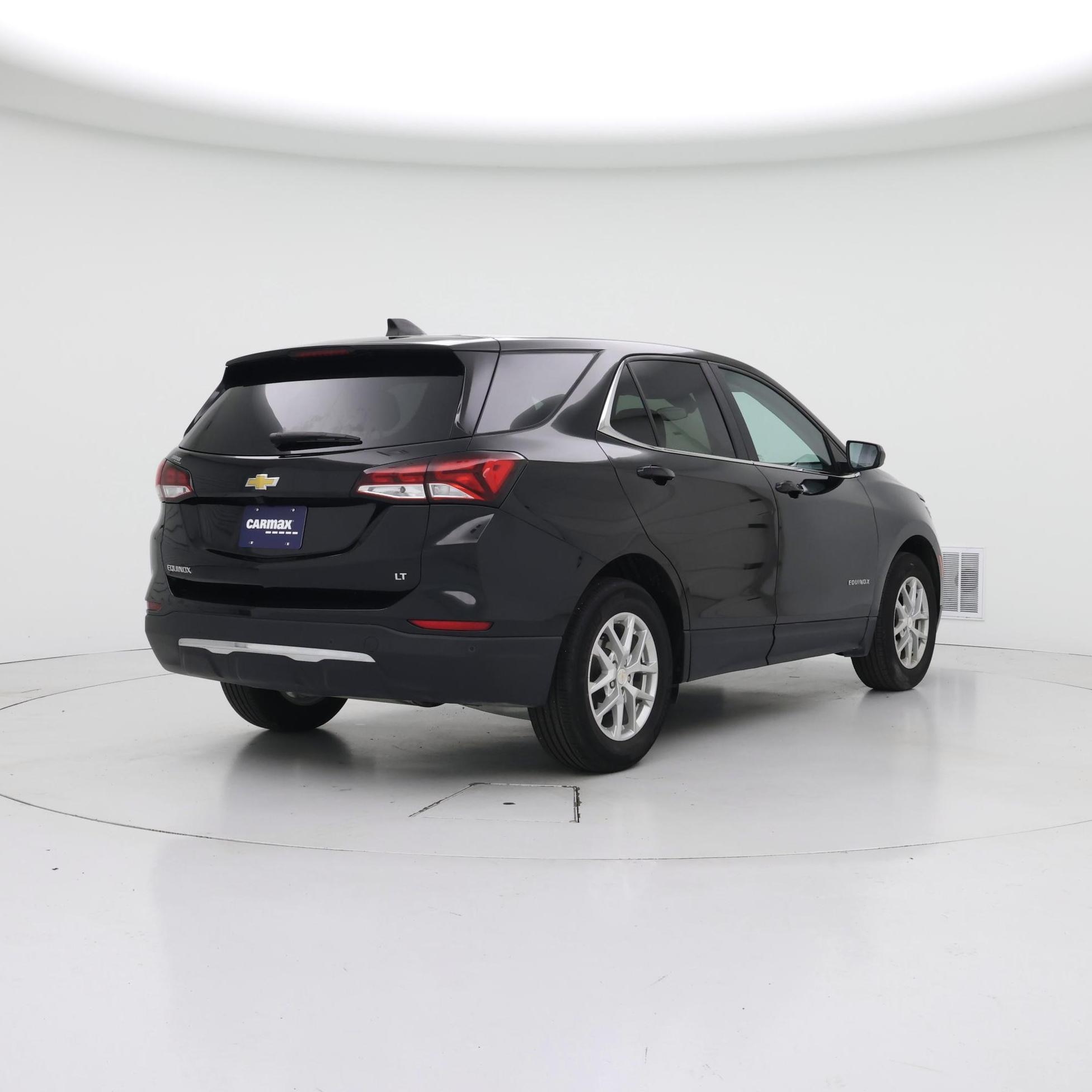 Thumbnail: 2023 Chevrolet Equinox - 8