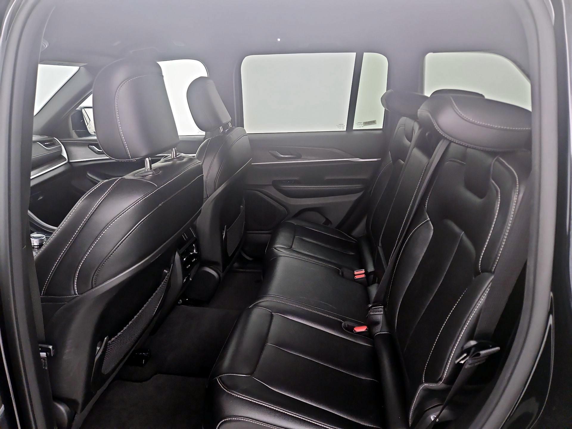 Thumbnail: 2024 Jeep Grand Cherokee - 20