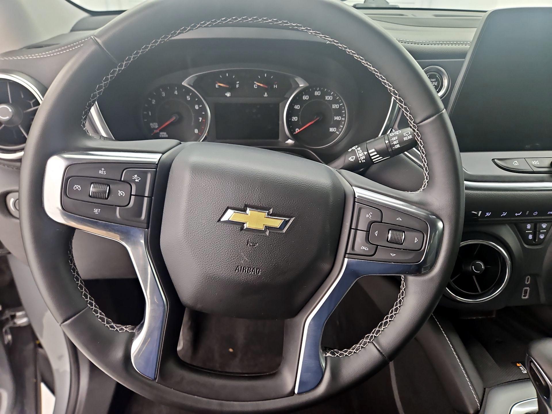 Thumbnail: 2023 Chevrolet Blazer - 10